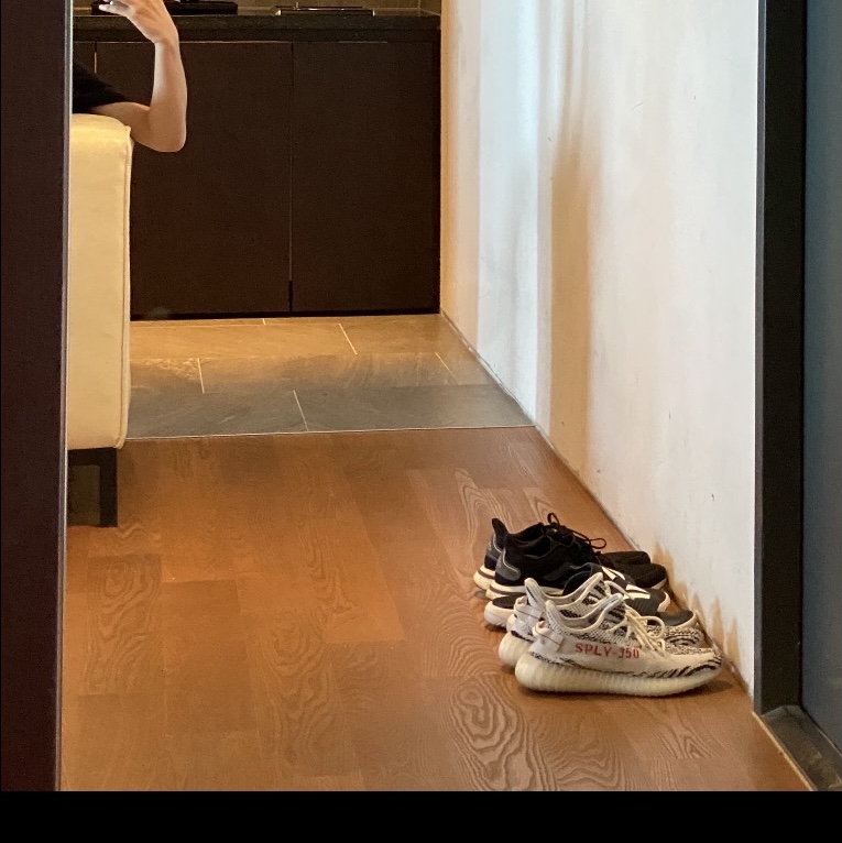 Adidas Yeezy Boost 350 V2 Zebra 2017/2019/2020 착용 스타일 - 3
