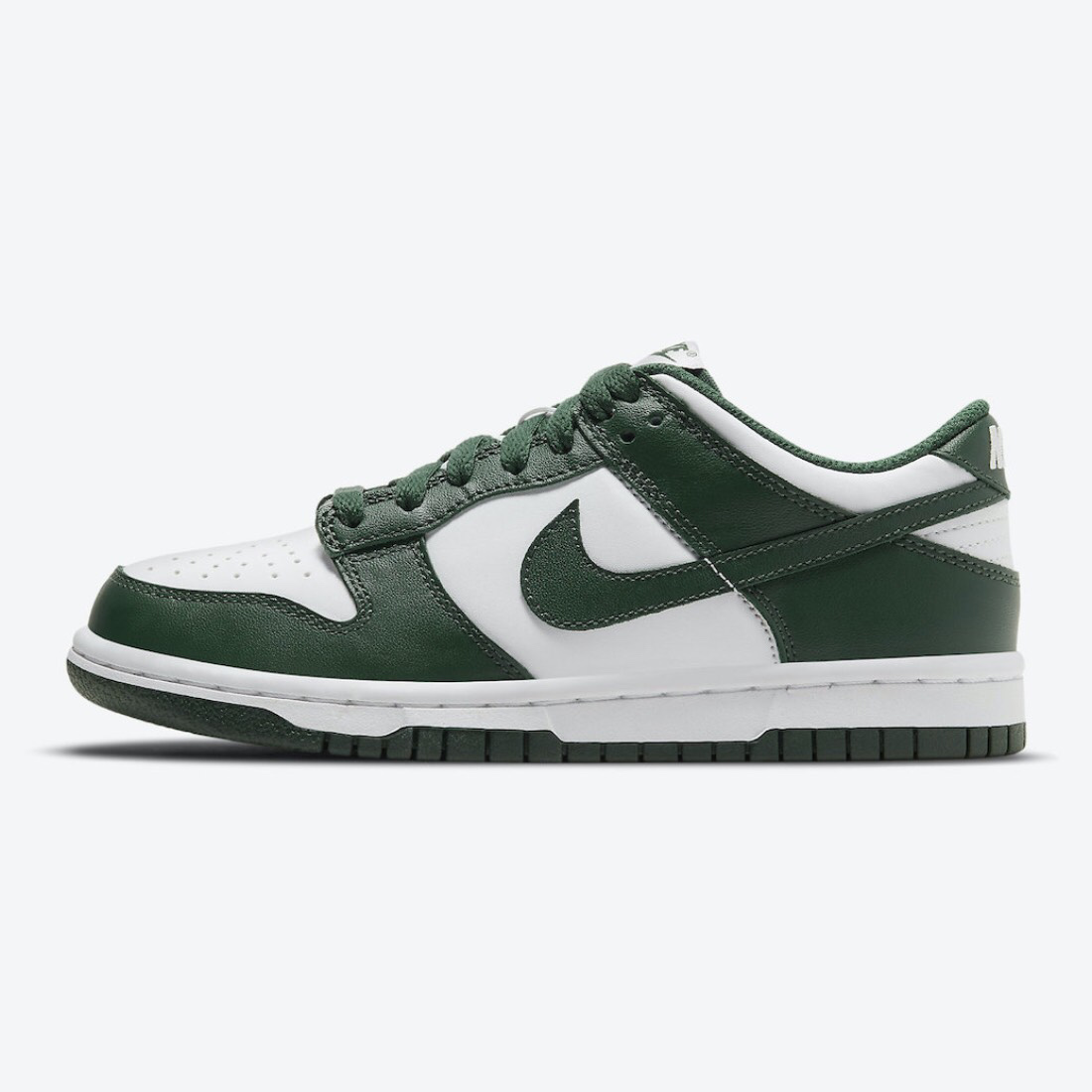 Nike Dunk Low Retro Varsity Green, Nike Dunk High SP Spartan Green 착용 스타일 - 3