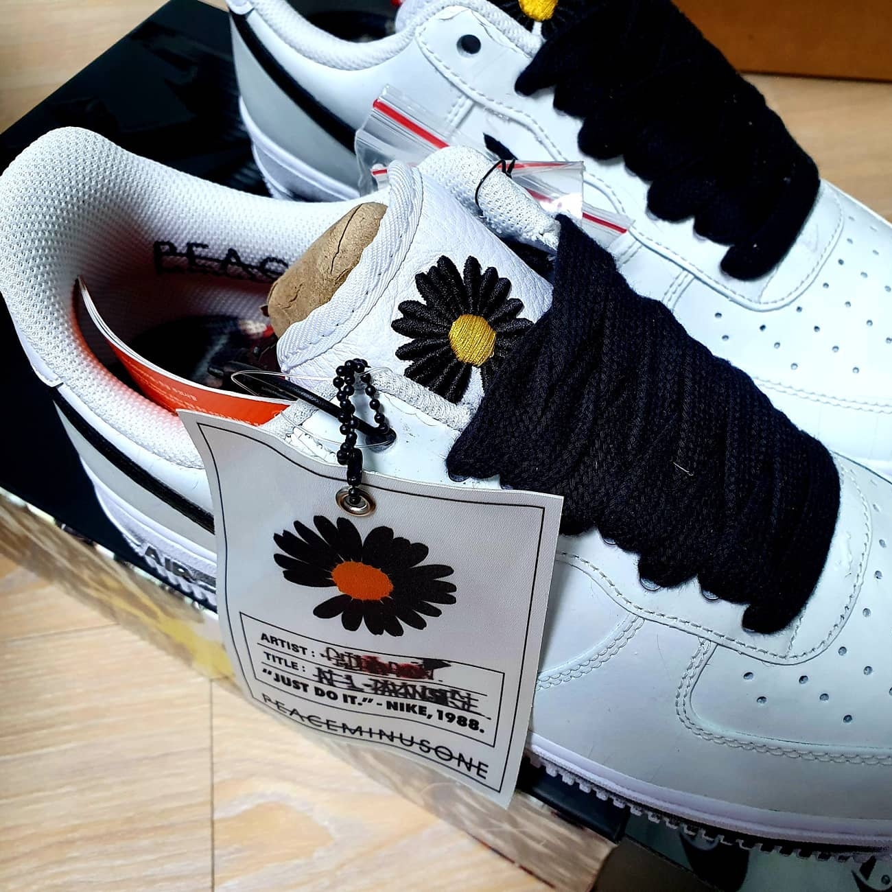 Nike x Peaceminusone Air Force 1 Low Para-Noise 2.0 착용 스타일 - 2
