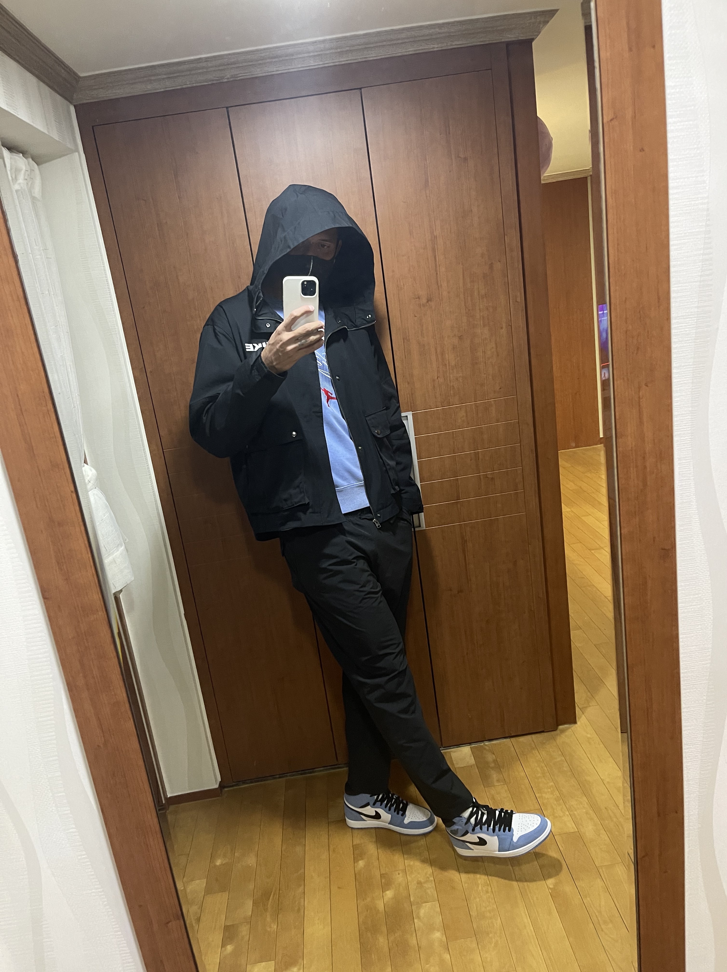 Jordan 1 Retro High OG University Blue 착용 스타일