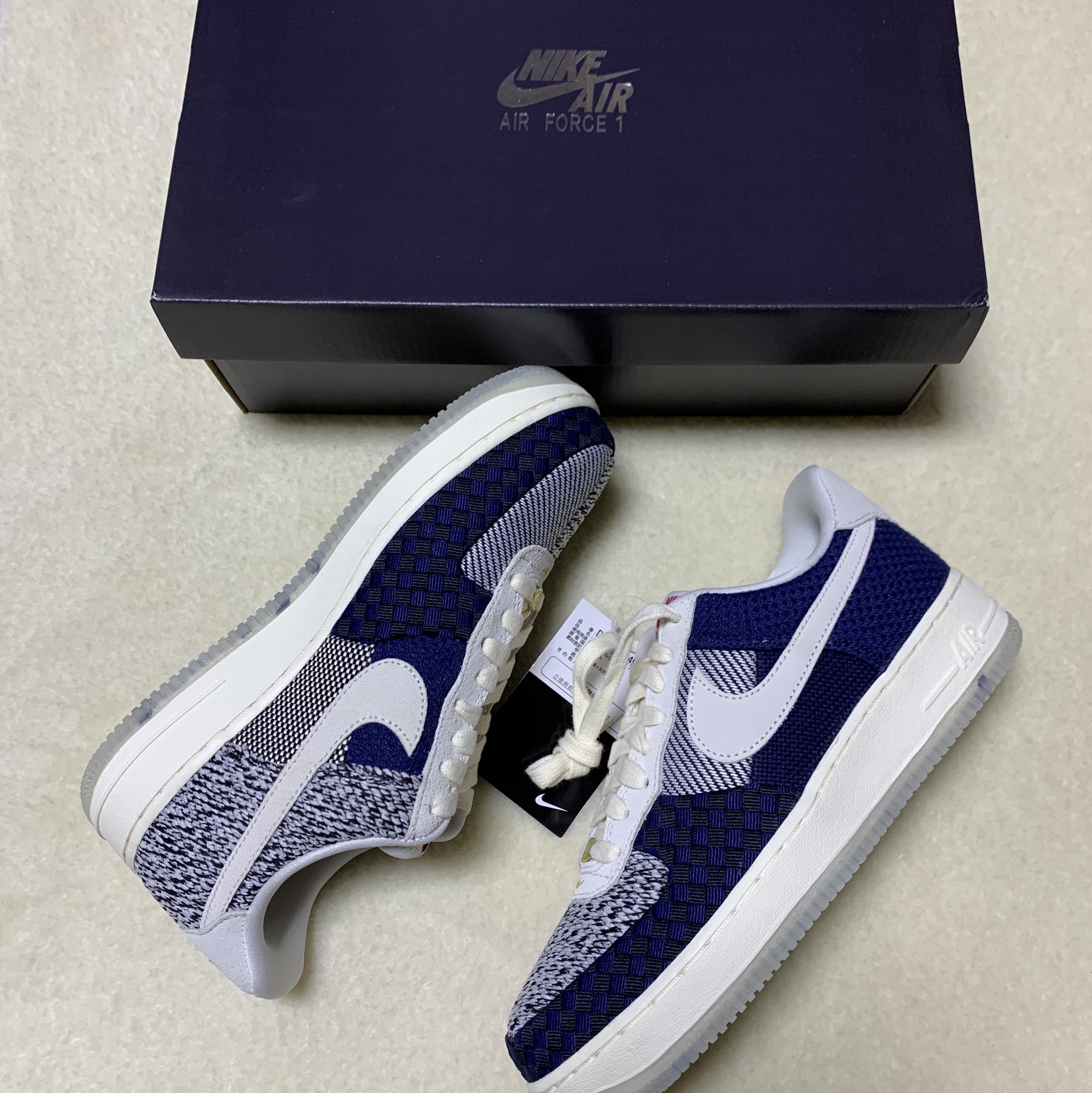 (W) Nike Air Force 1 '07 LV8 Sashiko, Nike Dunk Low Retro Black 착용 스타일 - 4