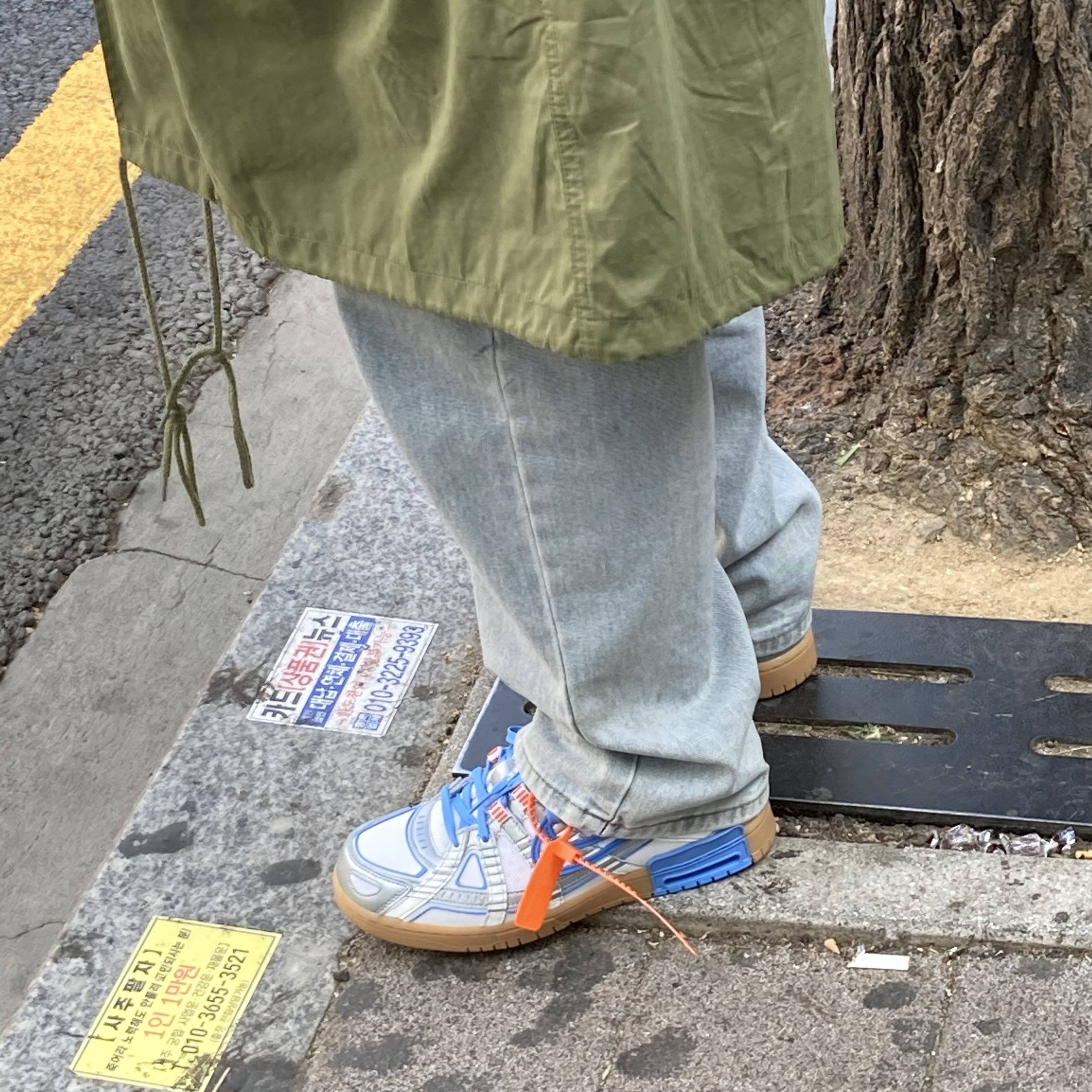 Nike x Off-White Air Rubber Dunk University Blue 착용 스타일