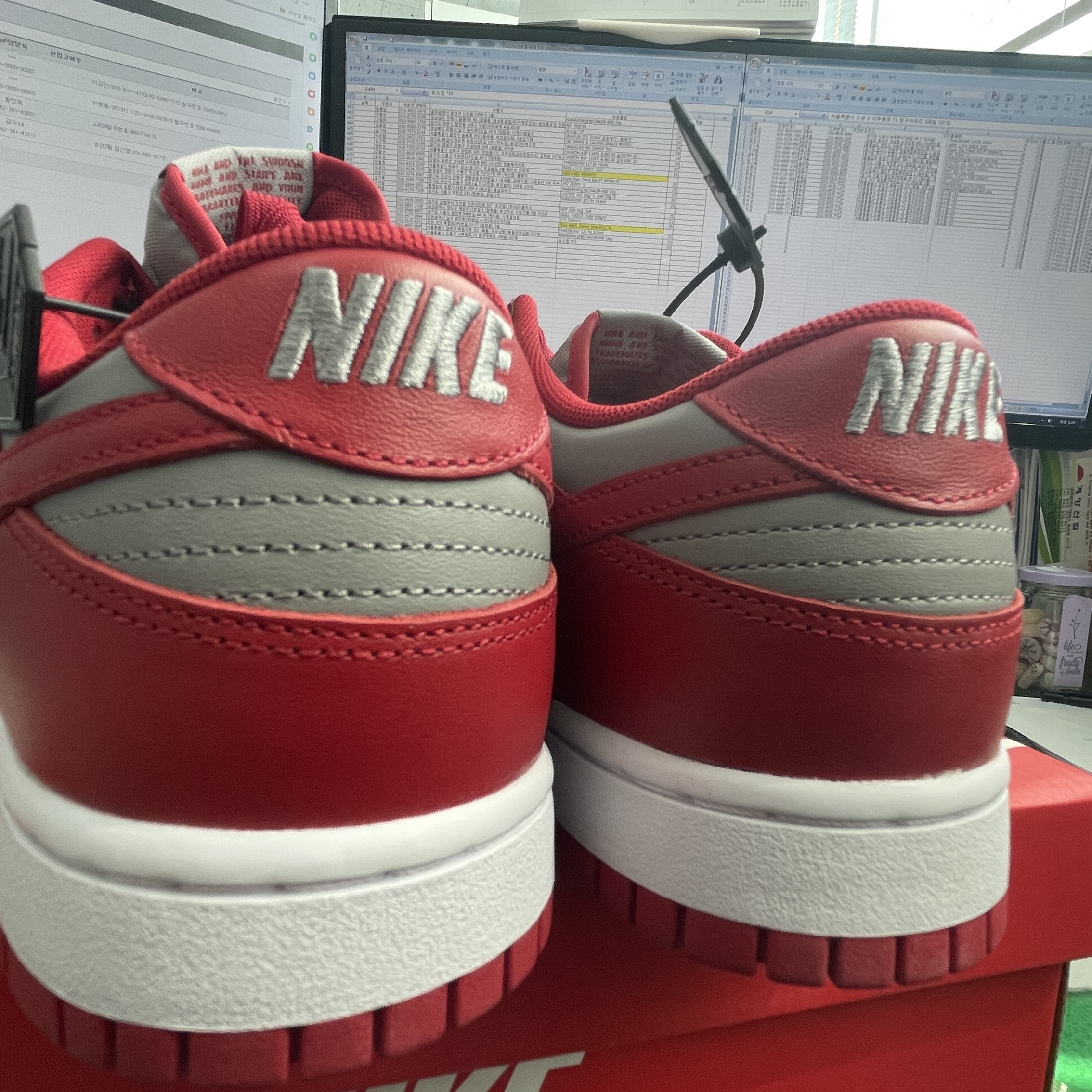 Nike Dunk Low Retro Medium Grey 착용 스타일 - 1