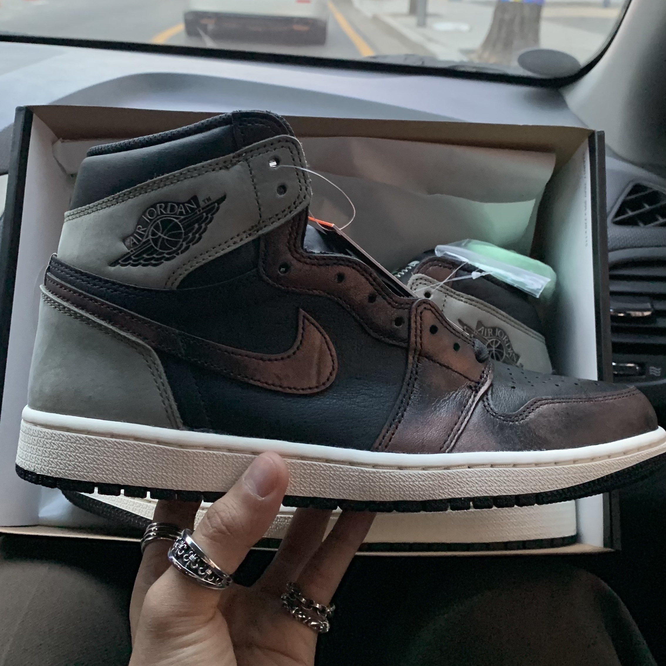 Jordan 1 Retro High OG Rust Shadow 착용 스타일