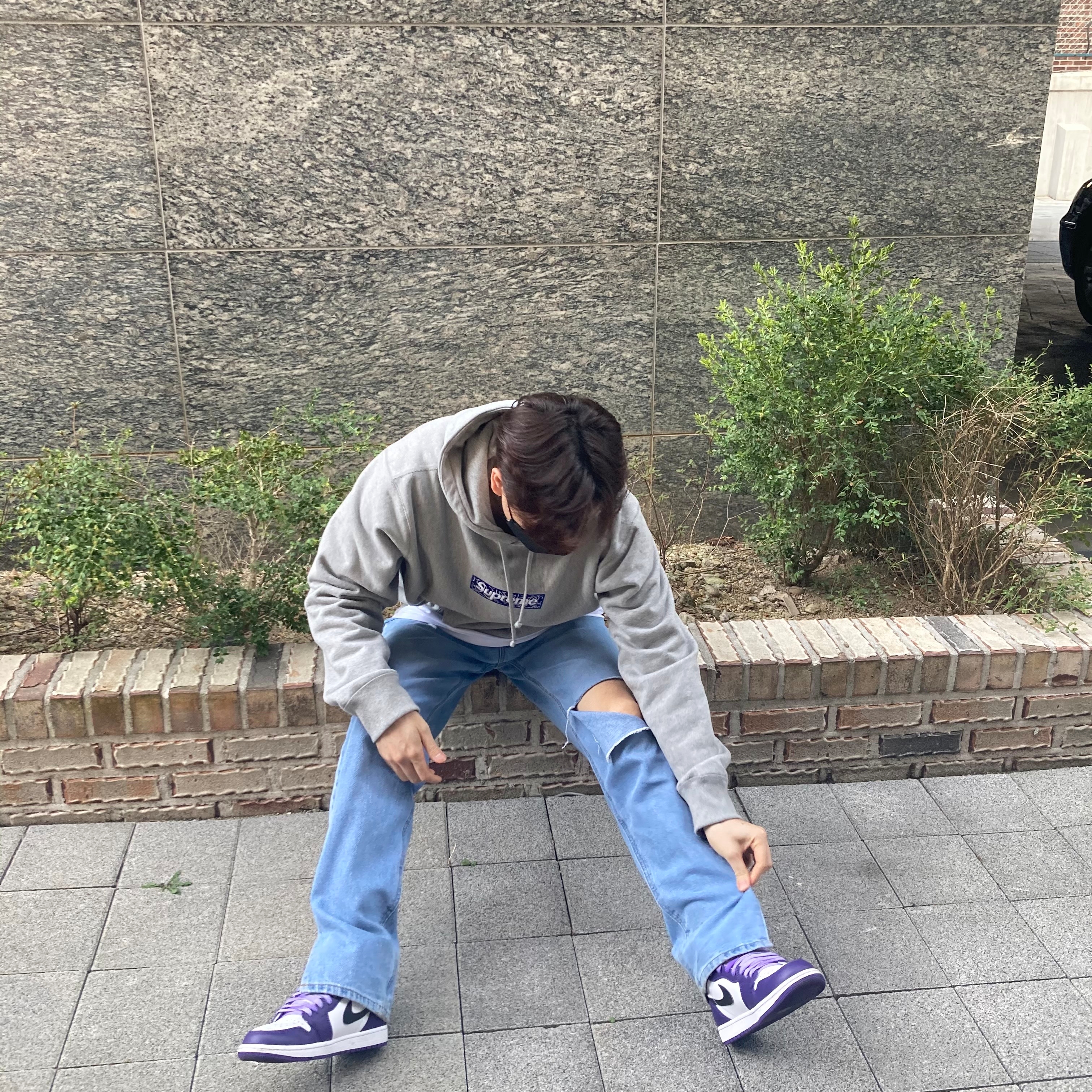 Jordan 1 Retro High OG Court Purple 2020, Supreme Bandana Box Logo Hooded Sweatshirt Heather Grey - 19FW 착용 스타일 - 3