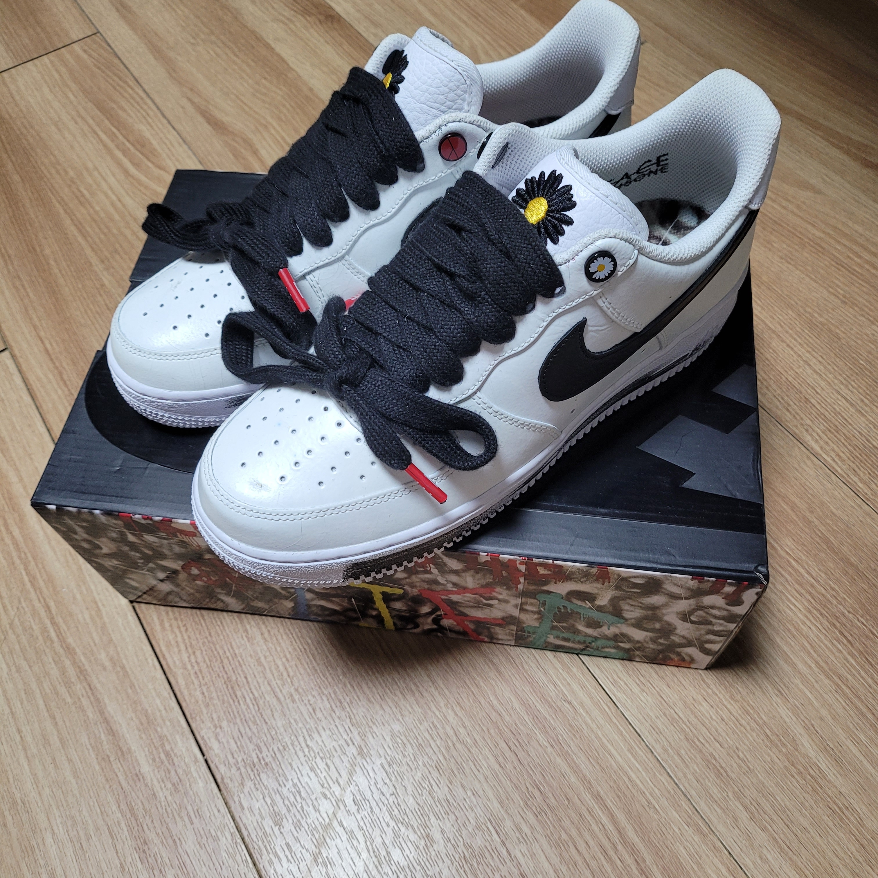 Nike x Peaceminusone Air Force 1 Low Para-Noise 2.0 착용 스타일