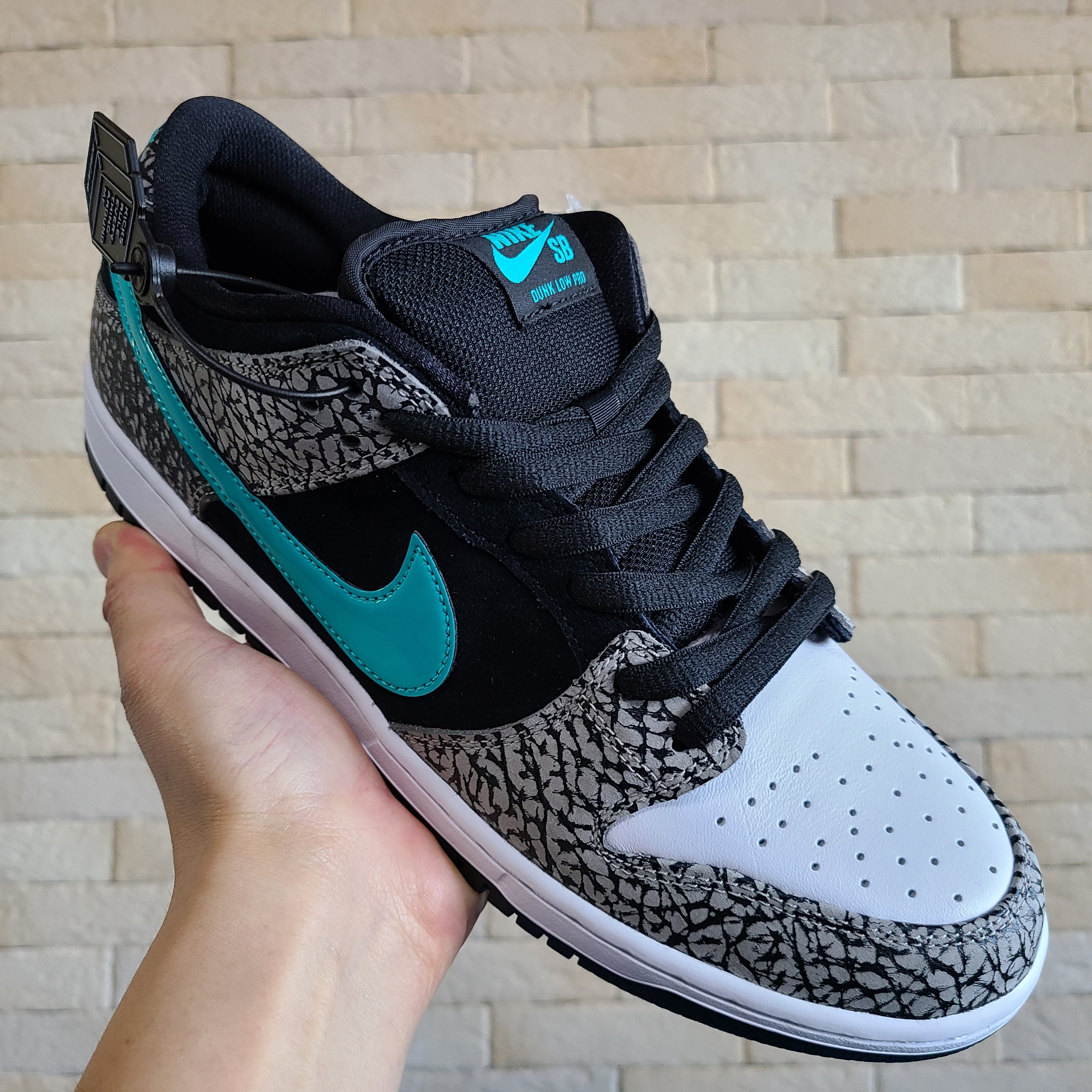 Nike SB Dunk Low Pro Clear Jade 착용 스타일 - 4