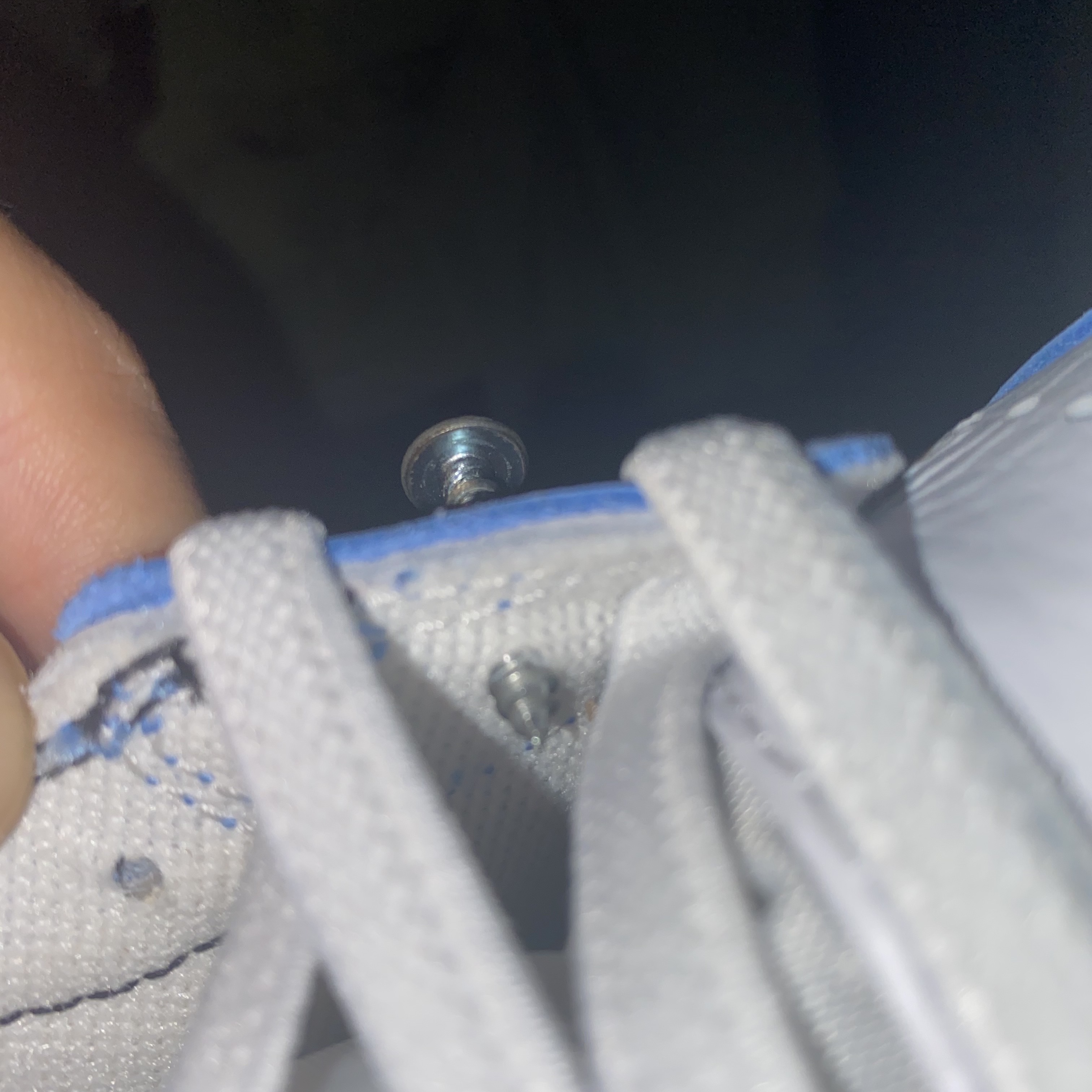 Jordan 1 Retro High OG University Blue 착용 스타일 - 1