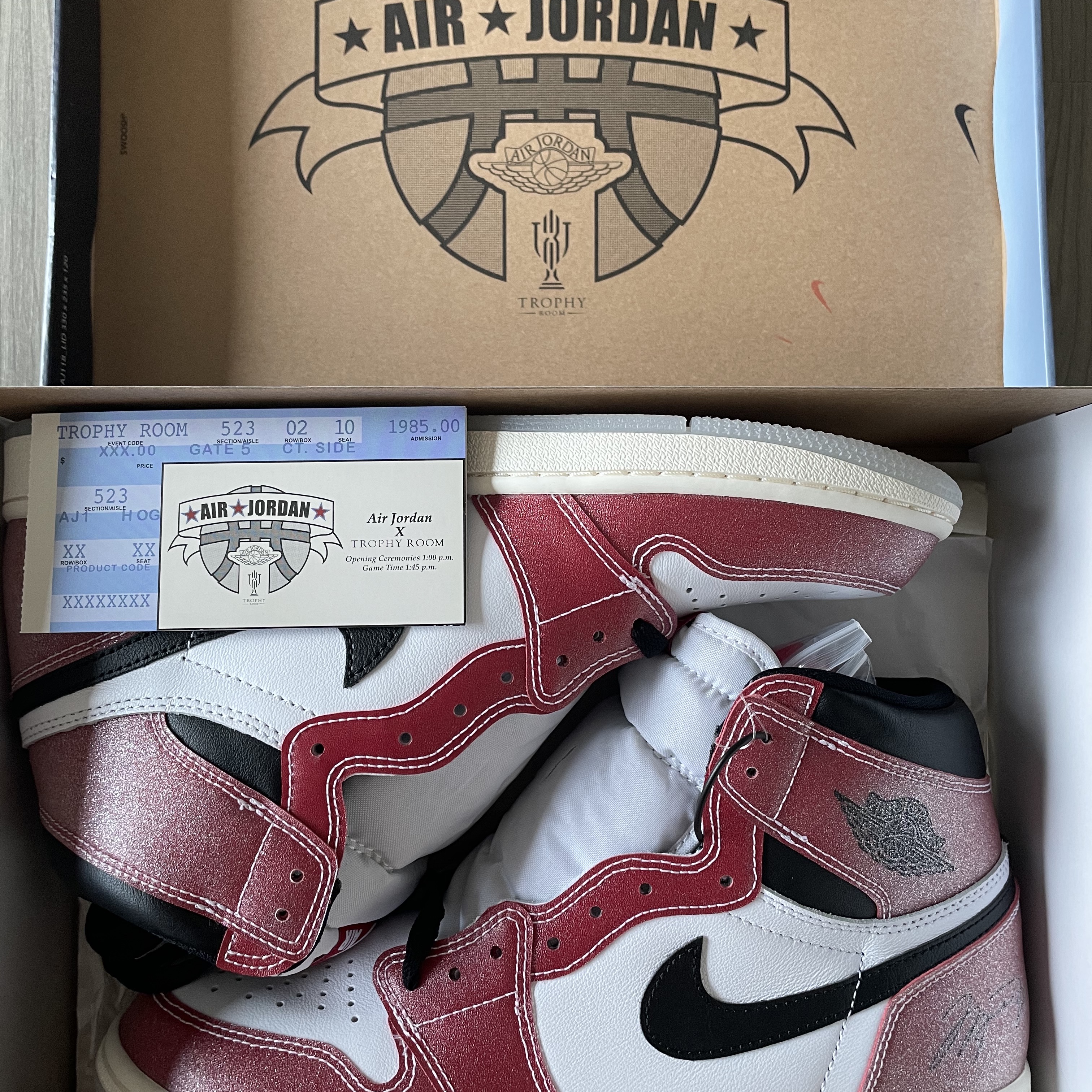 Jordan 1 x Trophy Room Retro High OG SP Chicago 착용 스타일