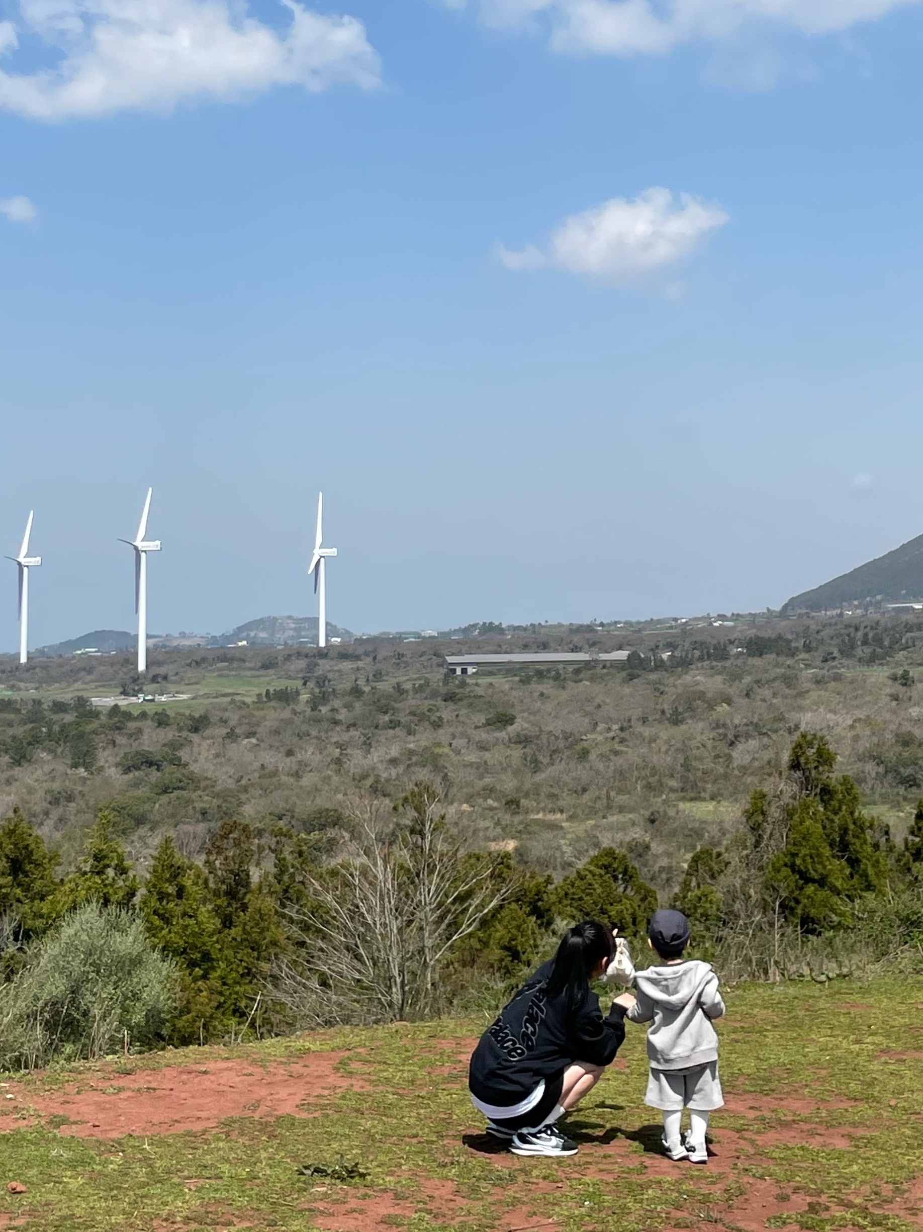 Nike x Sacai VaporWaffle Black White, Palace P-3 Chenille Crew Black - 21SS 착용 스타일