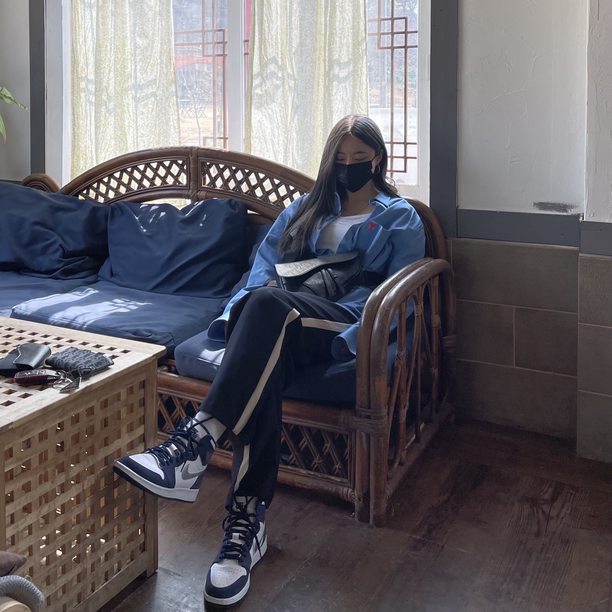 Jordan 1 Retro High OG CO.JP Midnight Navy, (GS) Jordan 1 Retro High OG CO.JP Midnight Navy 착용 스타일 - 2
