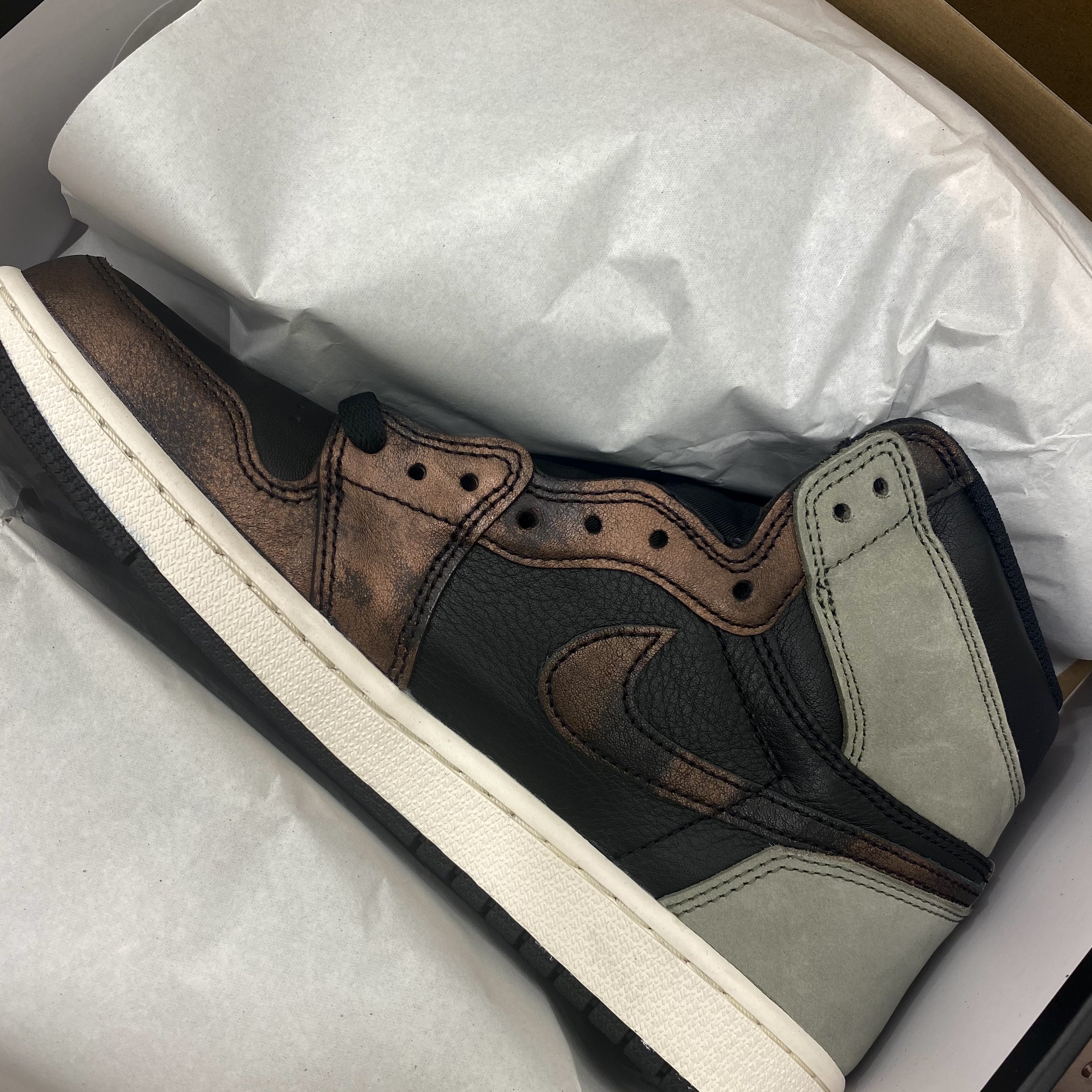 Jordan 1 Retro High OG Rust Shadow 착용 스타일