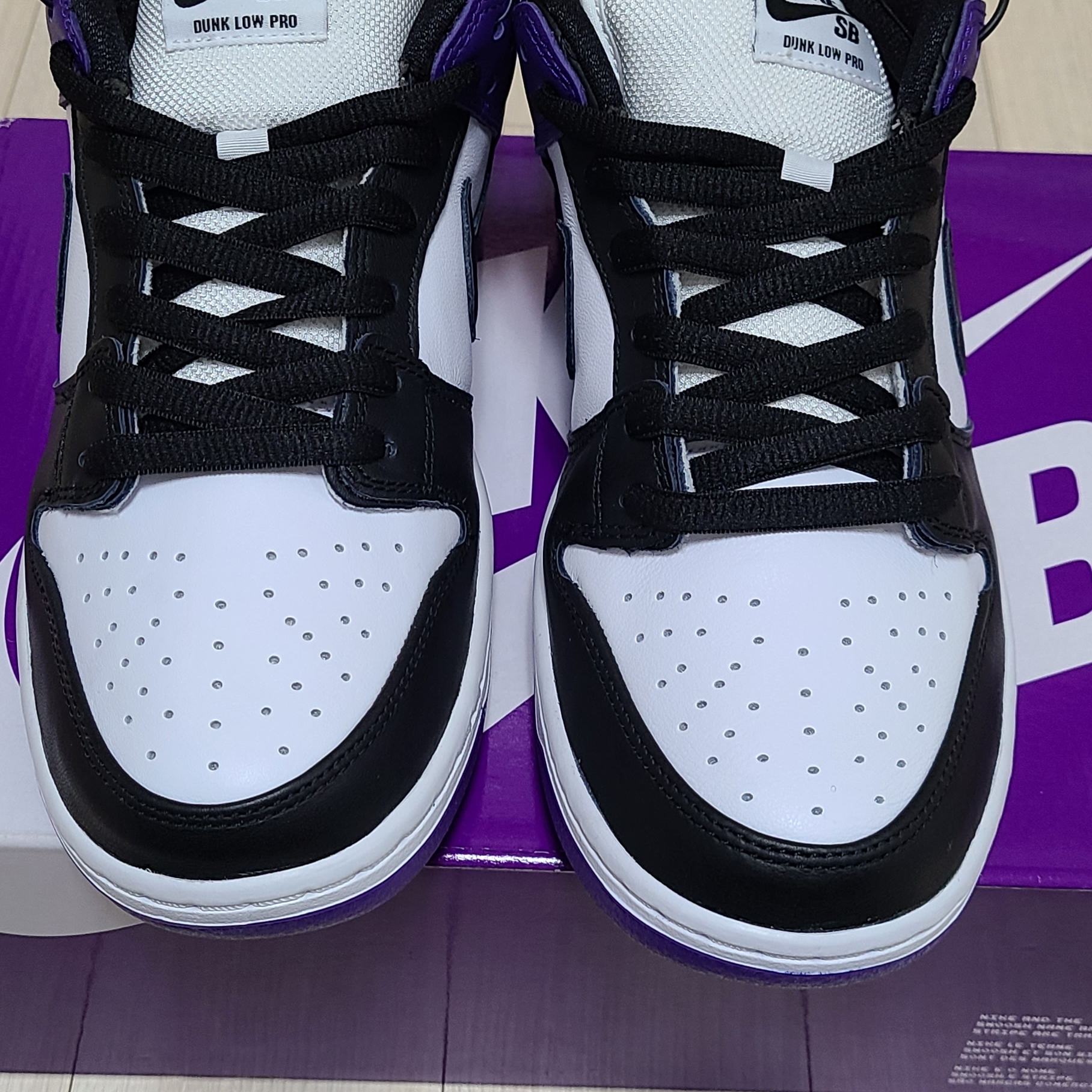 Nike SB Dunk Low Pro Court Purple 착용 스타일 - 2