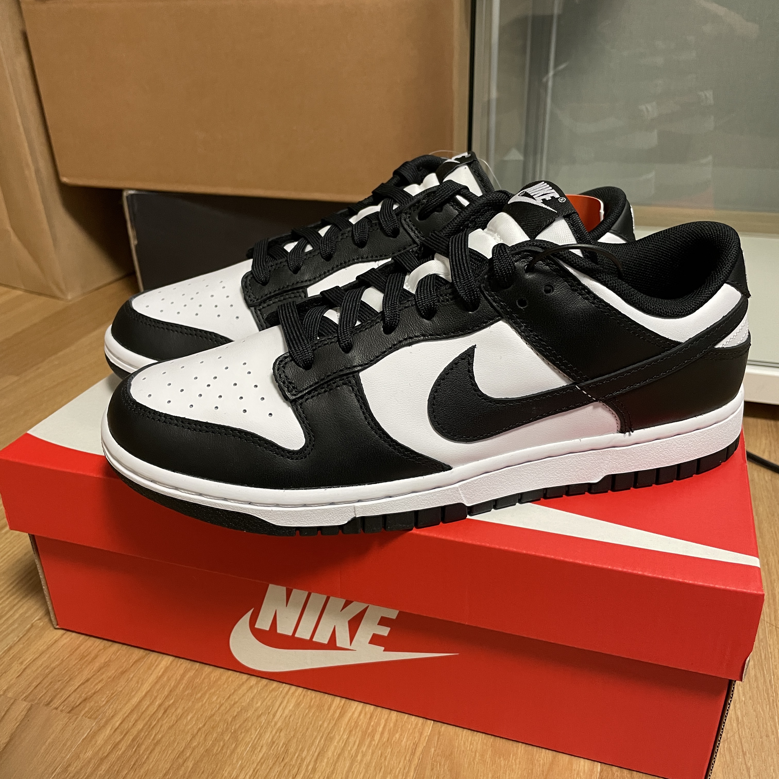 Nike Dunk Low Retro Black 착용 스타일