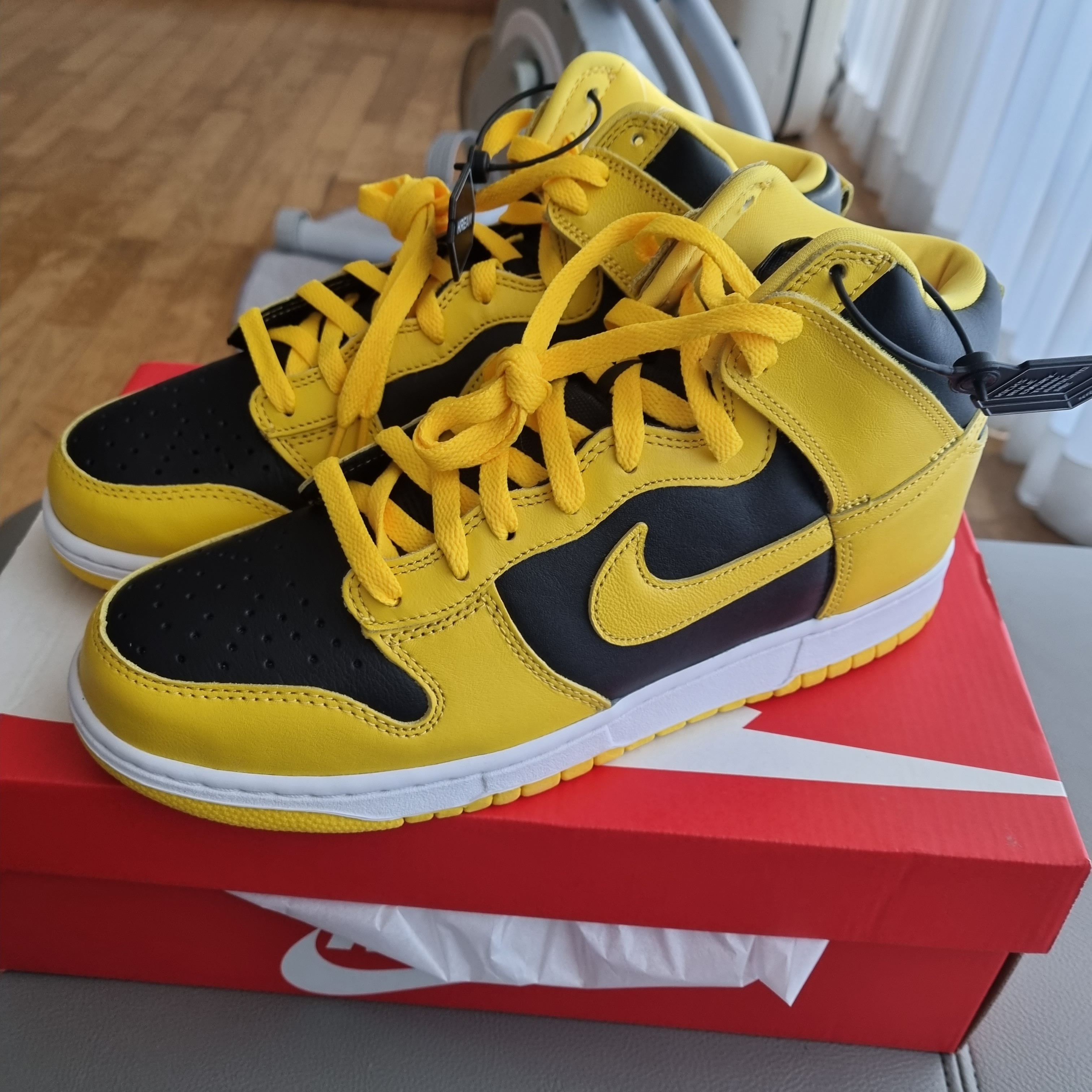 (PS) Nike Dunk High SP Varsity Maize 착용 스타일