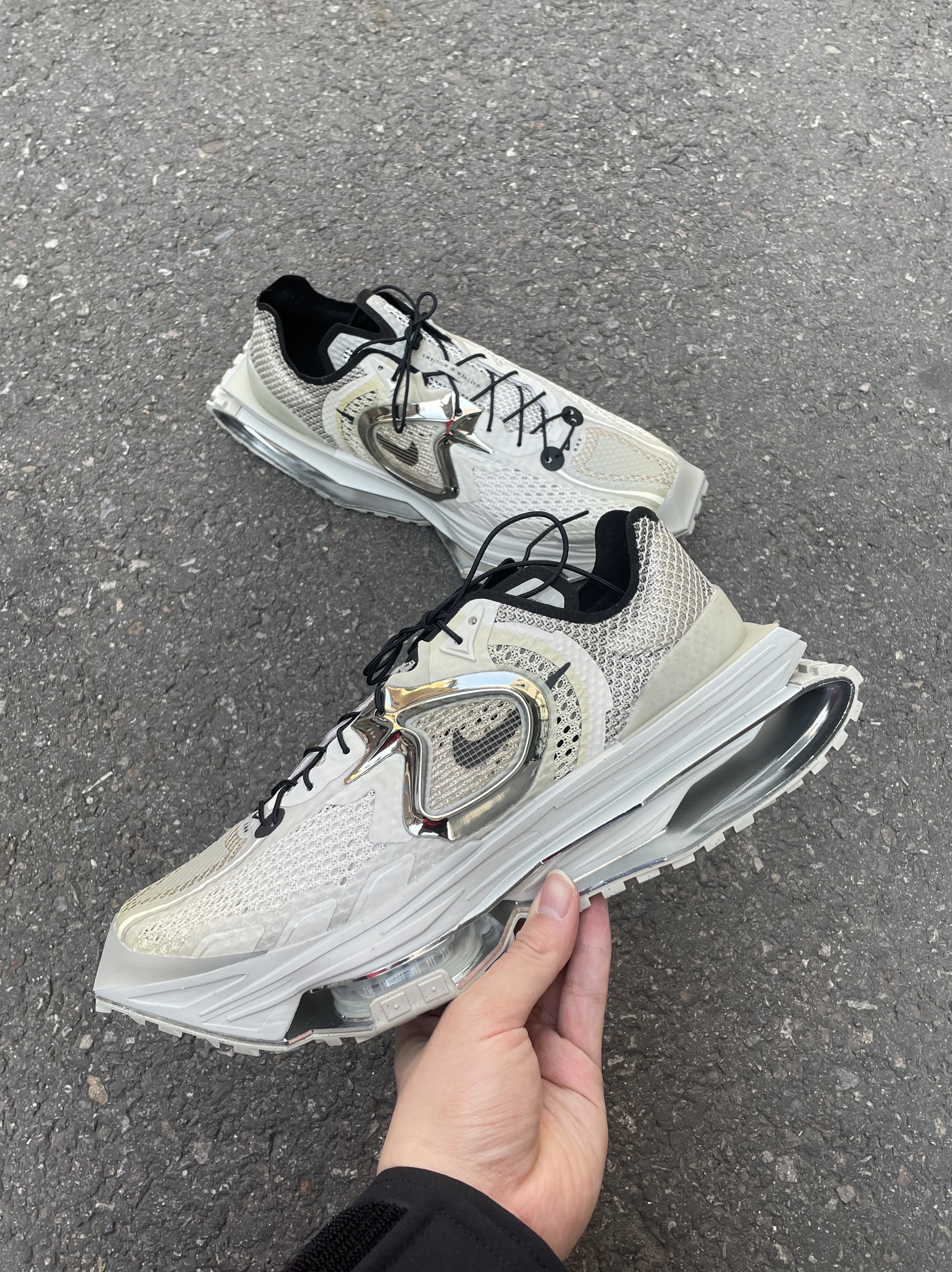 Nike x Matthew M Williams Zoom 004 Stone 착용 스타일