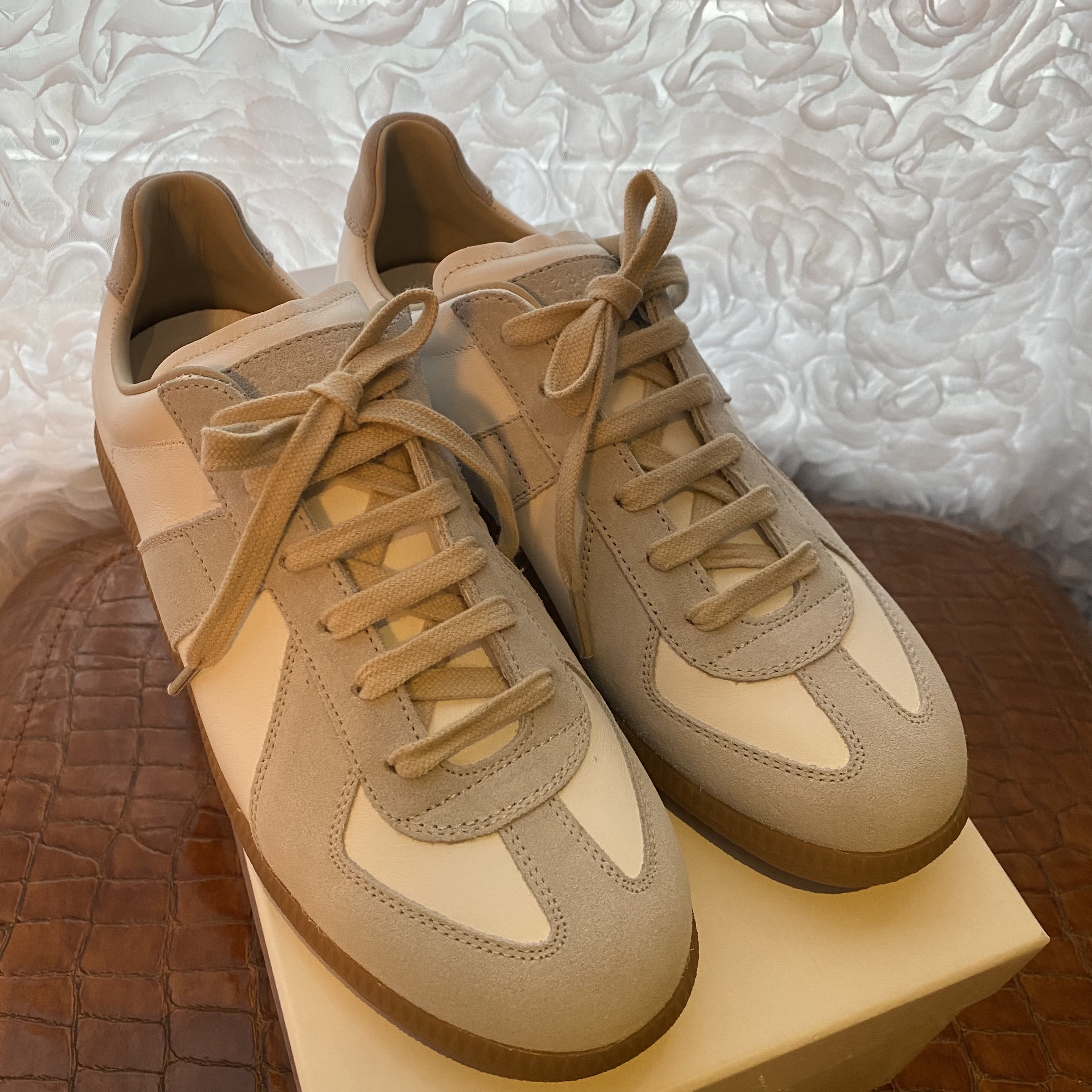Maison Margiela Calfskin Replica Sneakers 착용 스타일 - 3