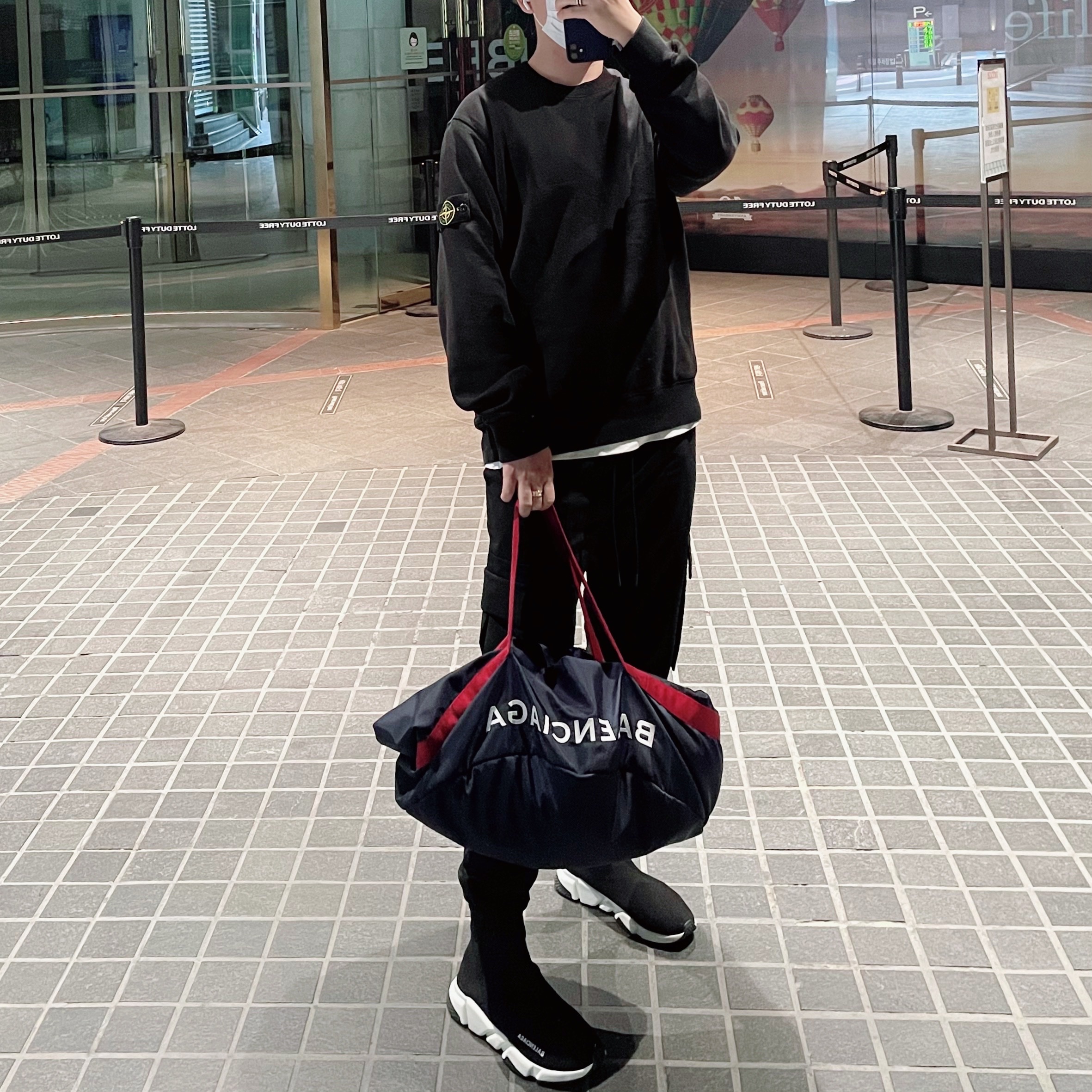 Balenciaga Speed Trainer Black White 2019 착용 스타일