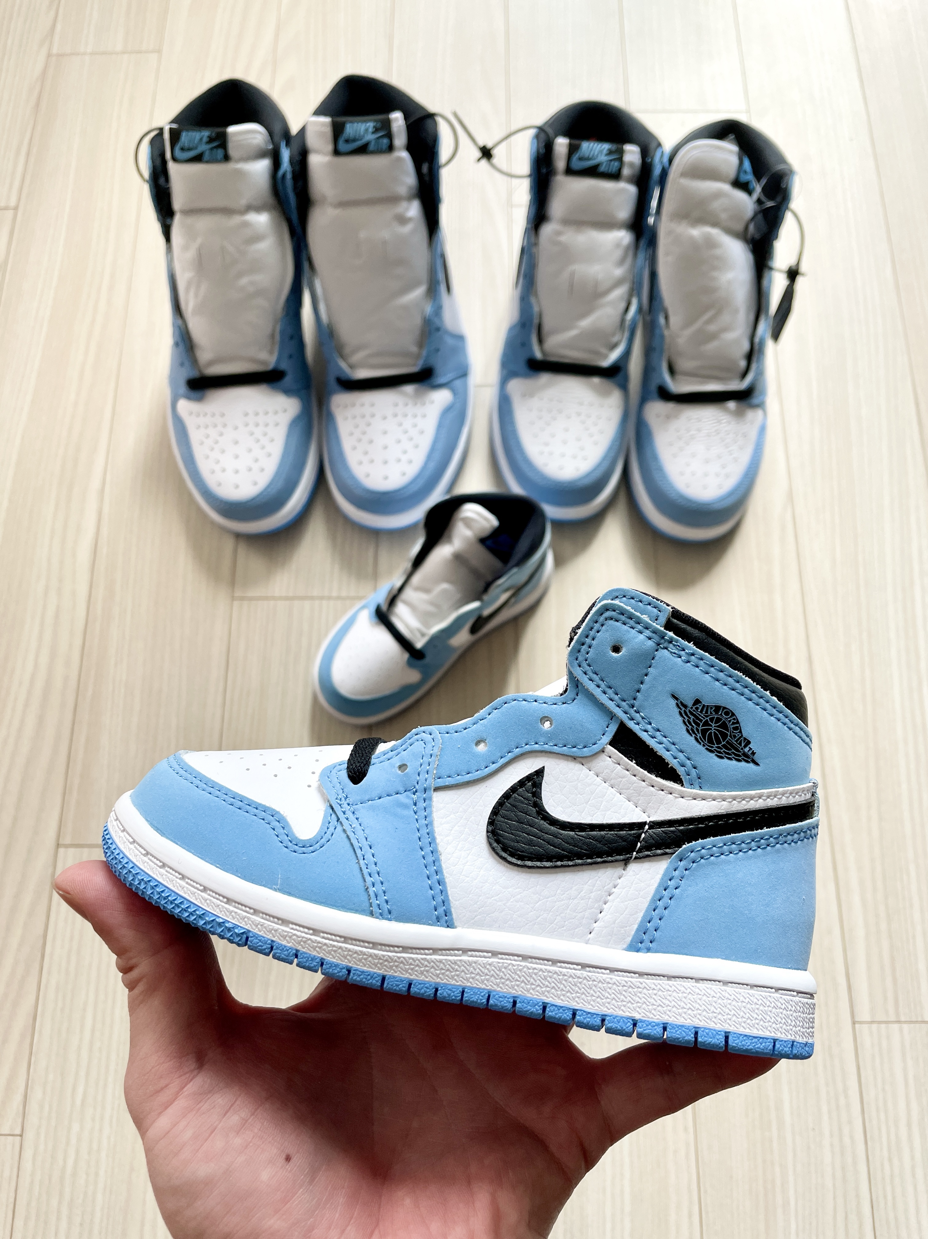 (TD) Jordan 1 Retro High OG University Blue, Jordan 1 Retro High OG University Blue 착용 스타일 - 1