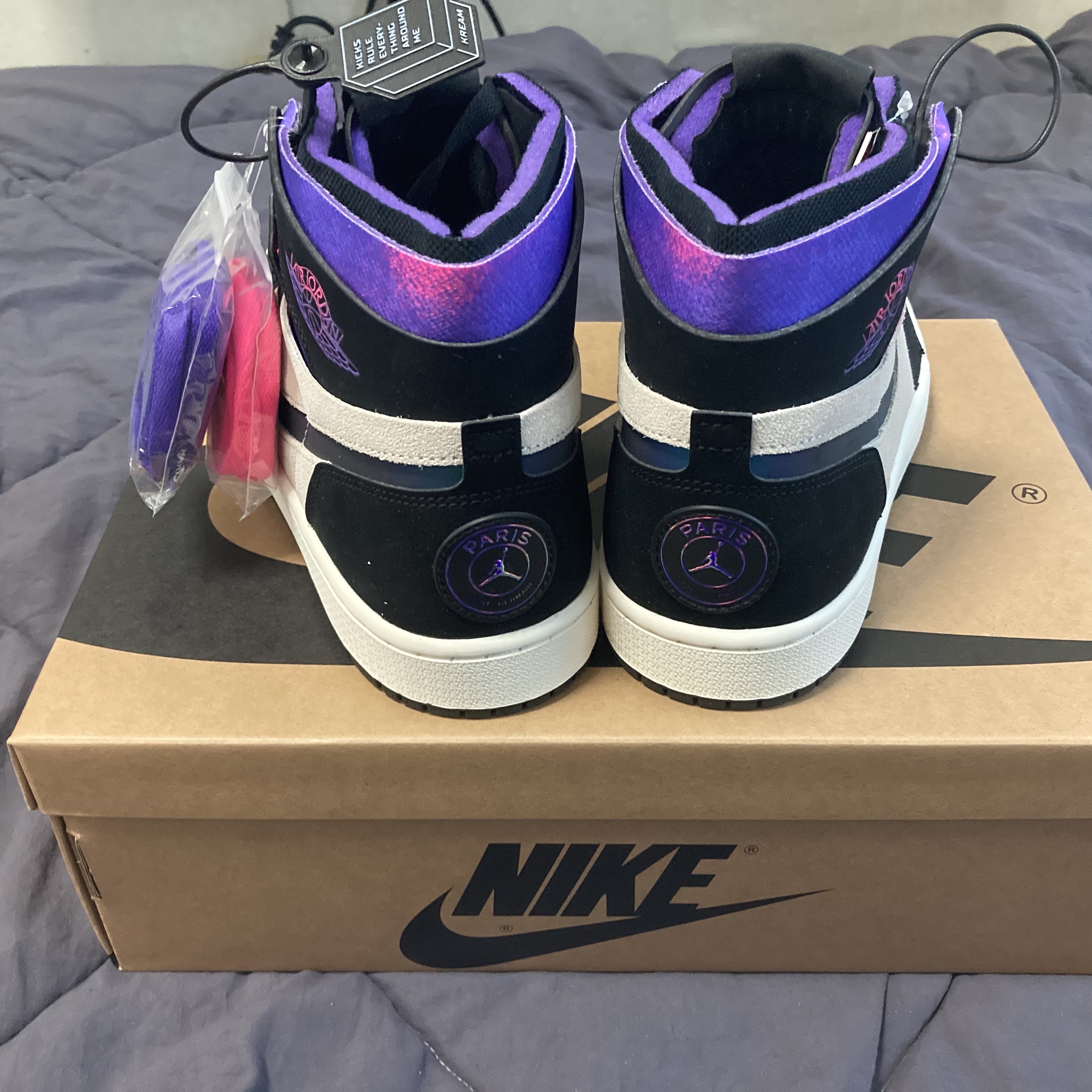 Jordan 1 x Paris Saint-Germain Zoom Air CMFT 착용 스타일 - 3