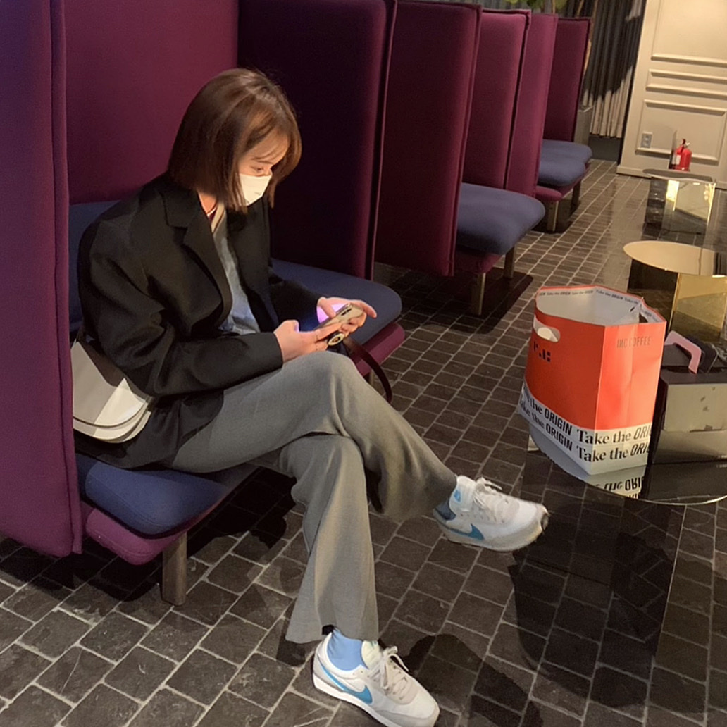 (W) Nike Daybreak Vast Grey 착용 스타일