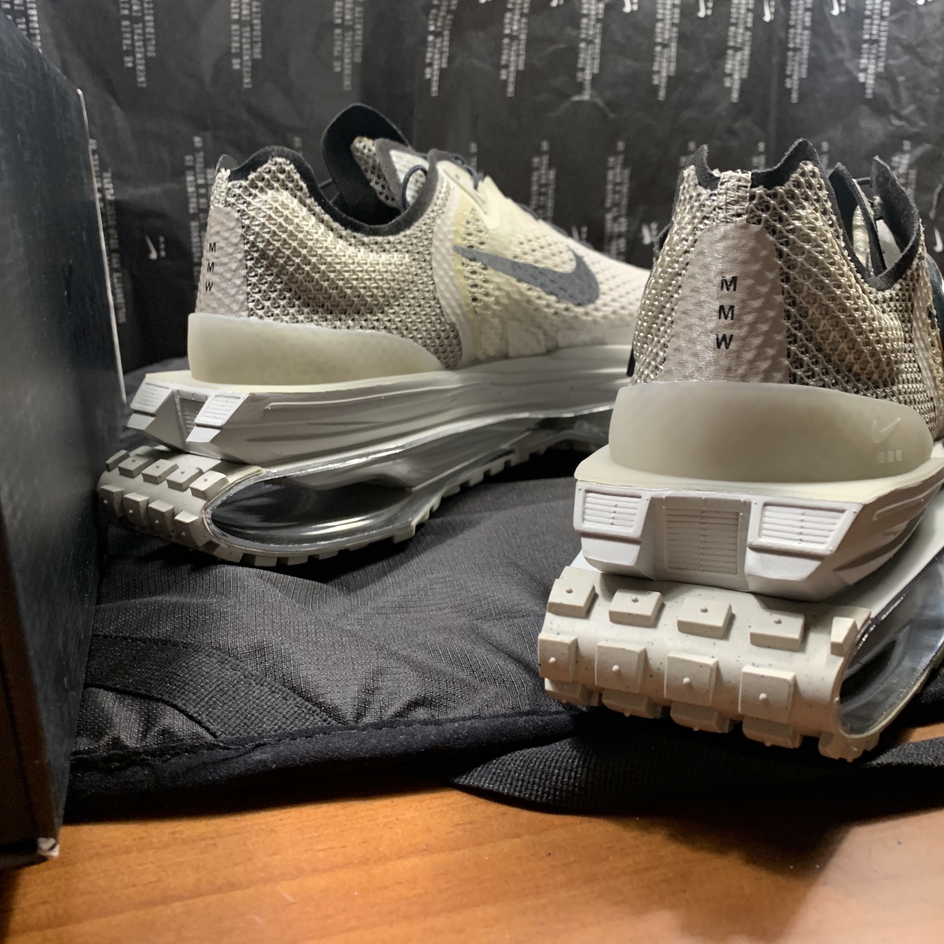 Nike x Matthew M Williams Zoom 004 Stone 착용 스타일 - 2