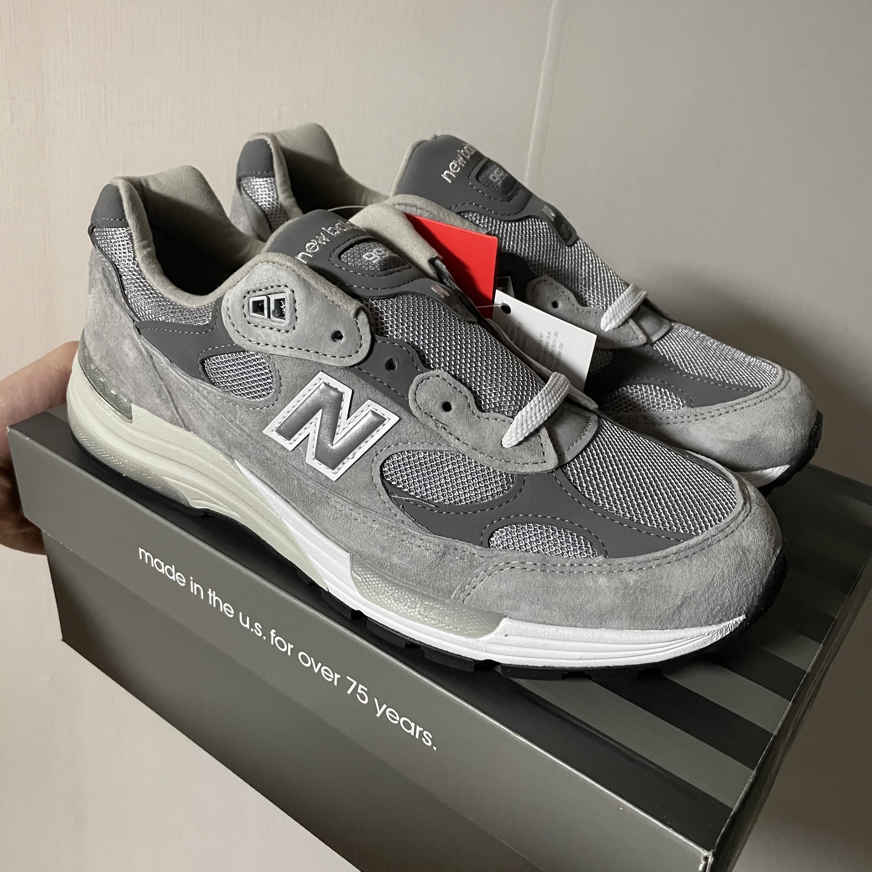New Balance 992 Made in USA Grey - D Standard 착용 스타일