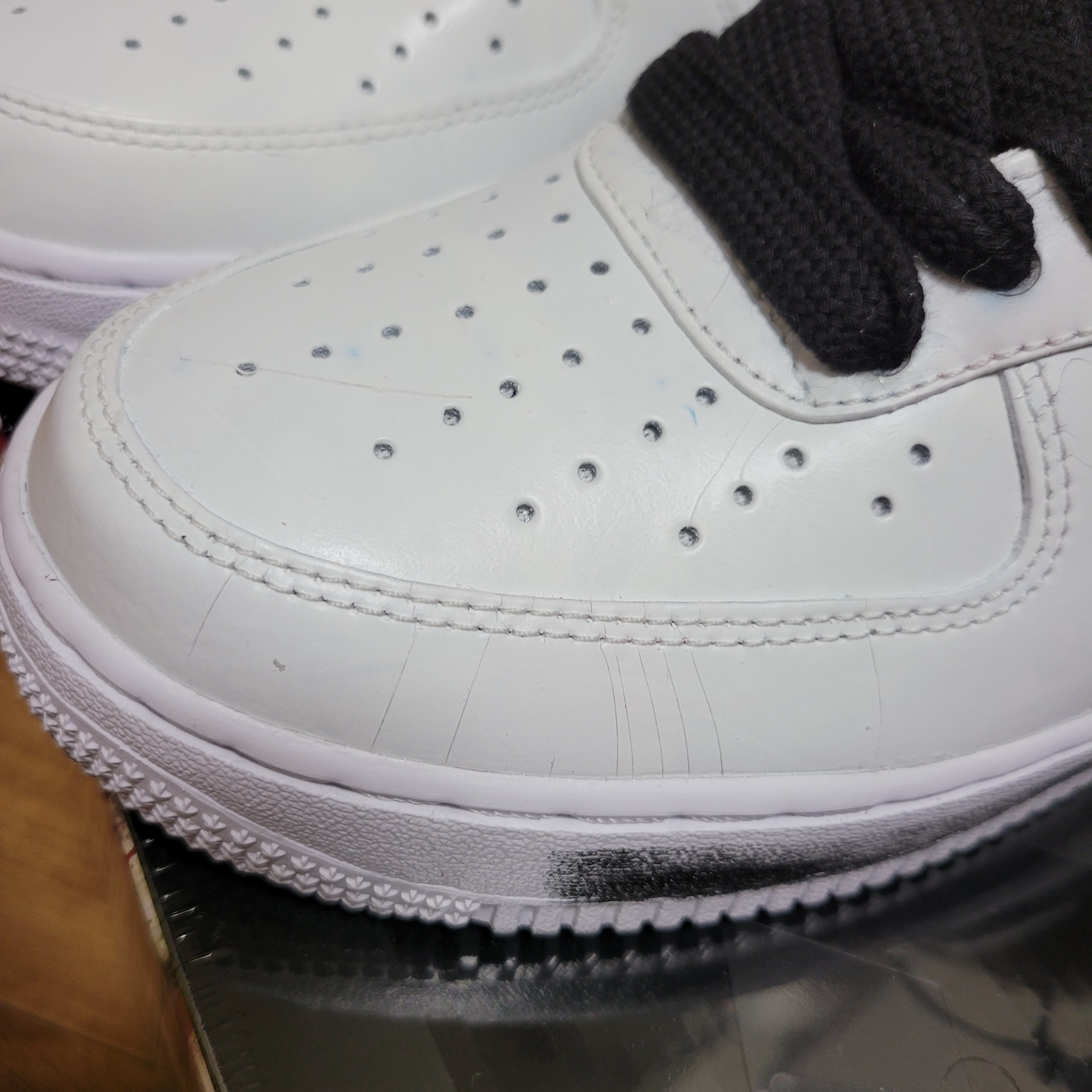 Nike x Peaceminusone Air Force 1 Low Para-Noise 2.0 착용 스타일 - 4