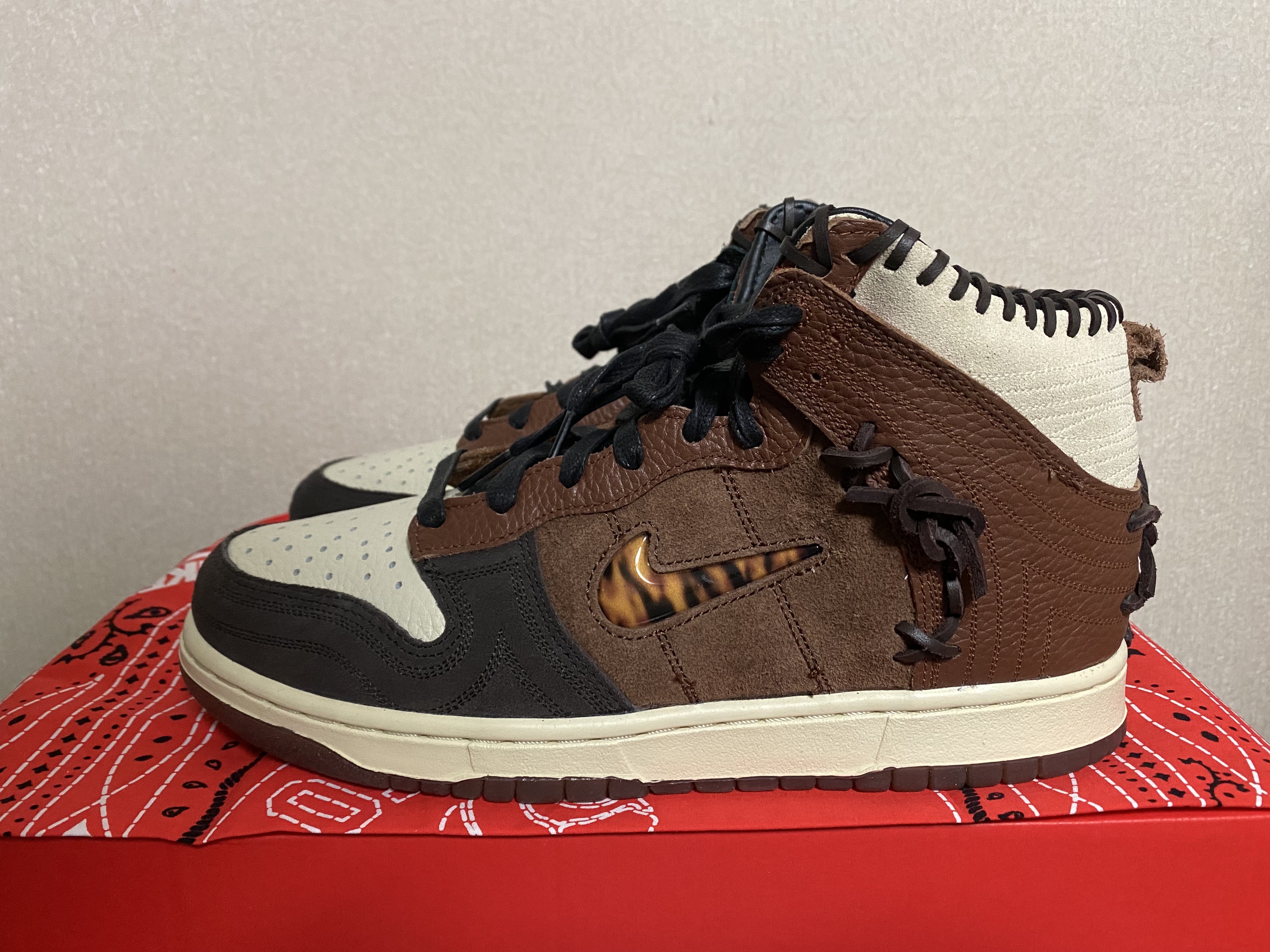 Nike x Bodega Dunk High Legend 착용 스타일