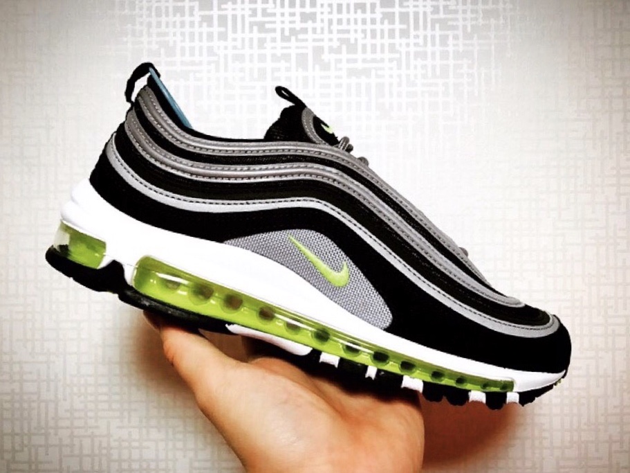 Nike Air Max 97 OG Black Volt Asia, Nike Air Max 97 OG Royal Neon 착용 스타일 - 1