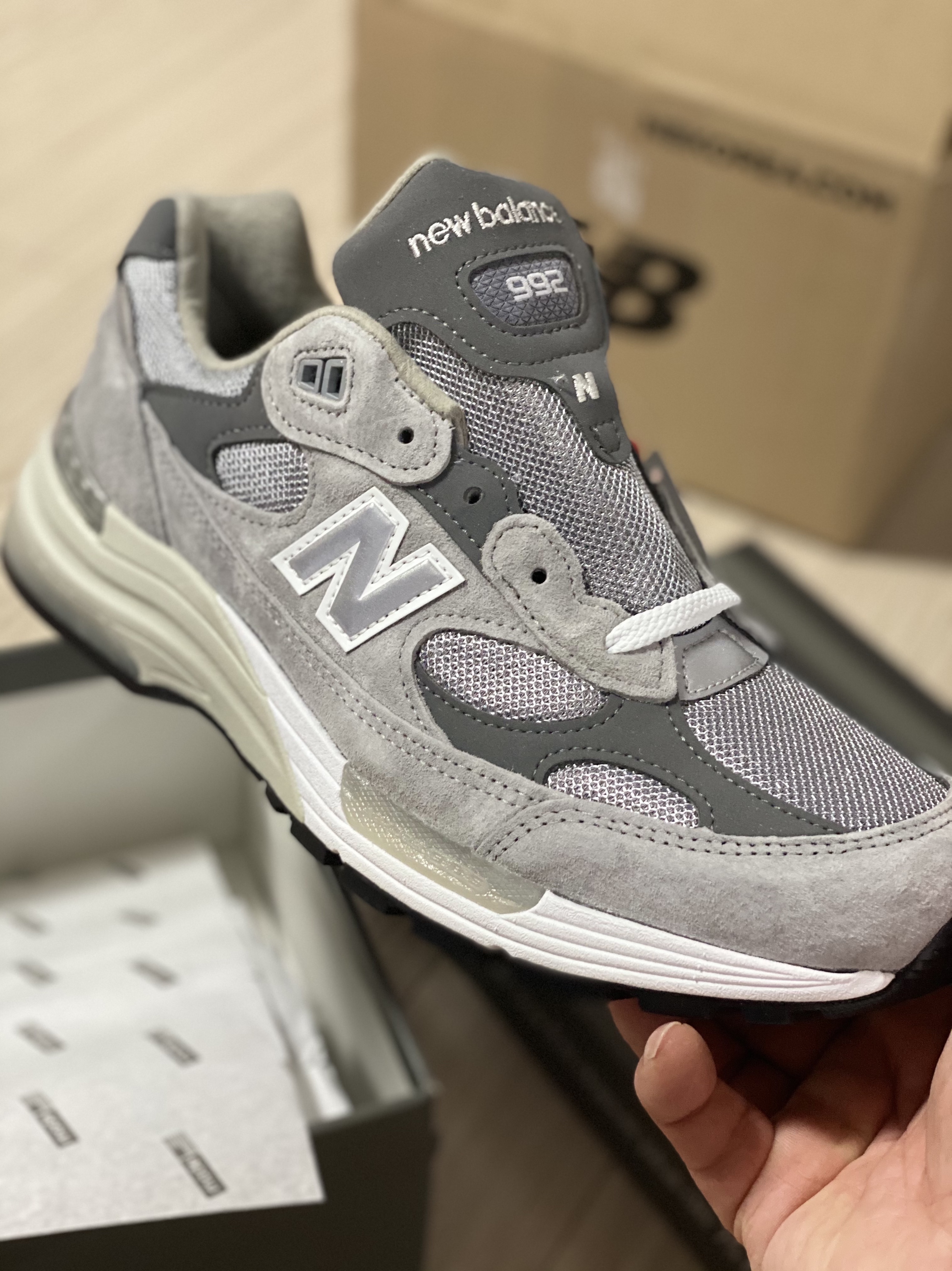New Balance 992 Made in USA Grey - D Standard 착용 스타일 - 3