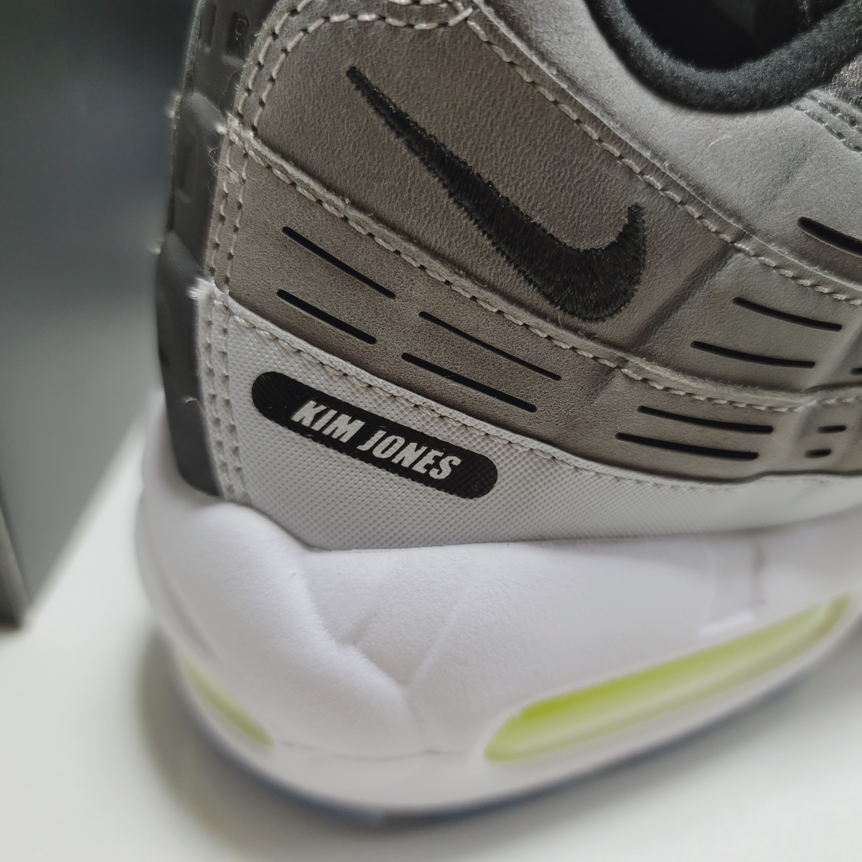 Nike x Kim Jones Air Max 95 Volt 착용 스타일 - 2