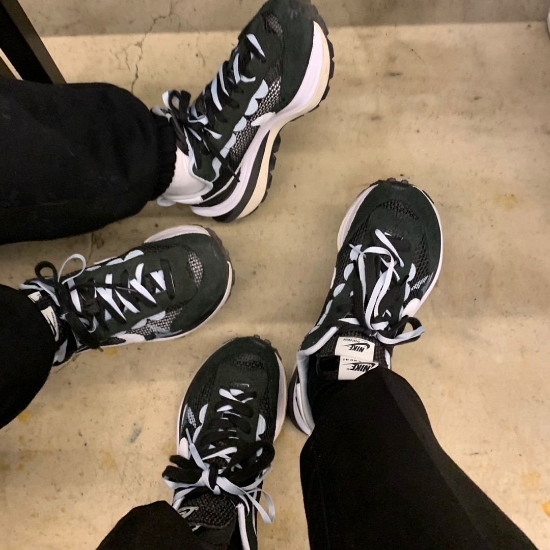 Nike x Sacai VaporWaffle Black White 착용 스타일
