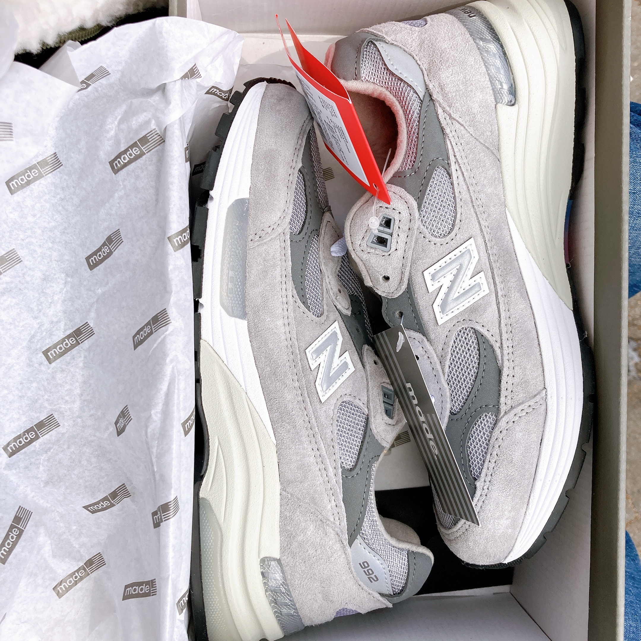 New Balance 992 Made in USA Grey - D Standard 착용 스타일 - 1