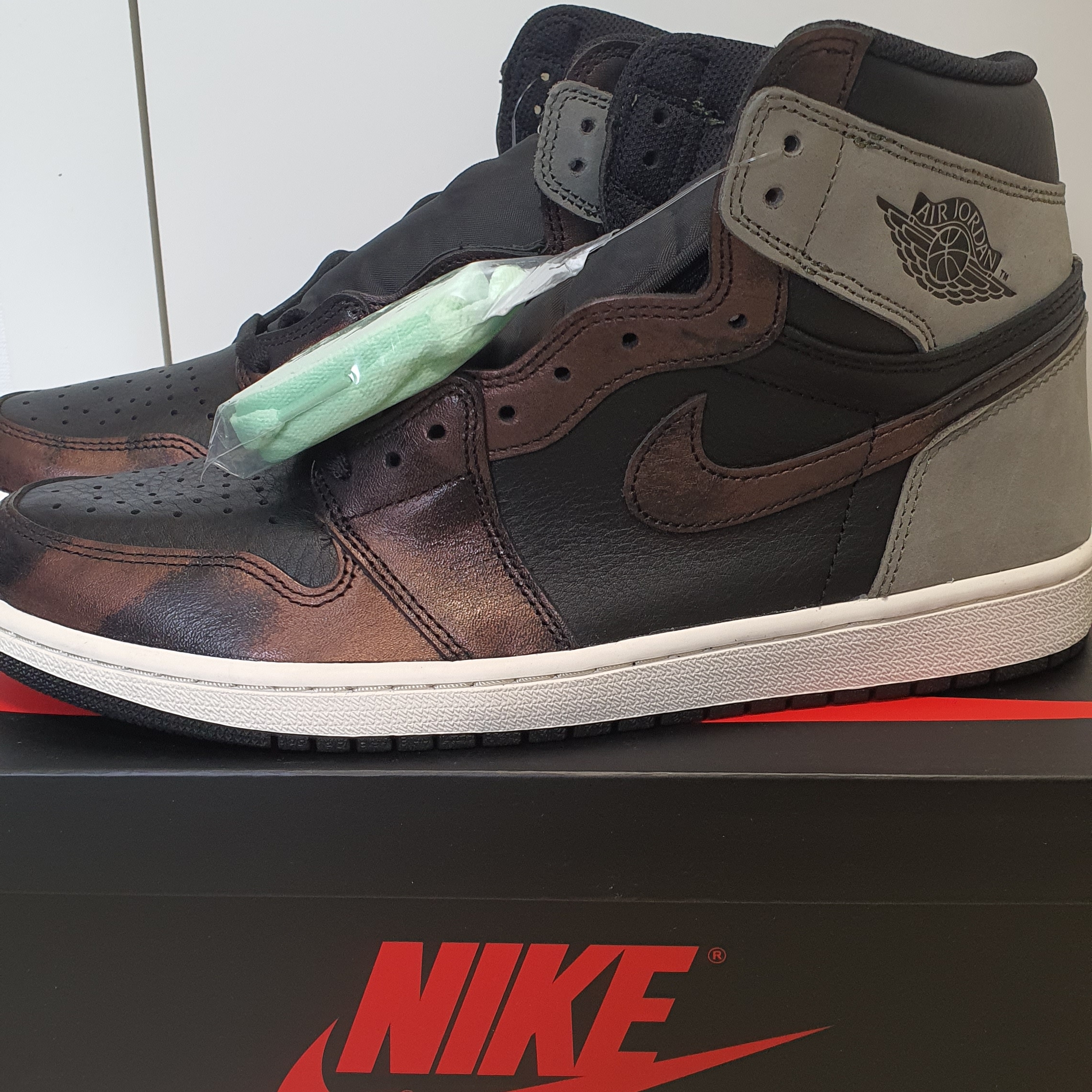 Jordan 1 Retro High OG Rust Shadow, Nike x Undercover Overbreak SP Overcast 착용 스타일 - 2