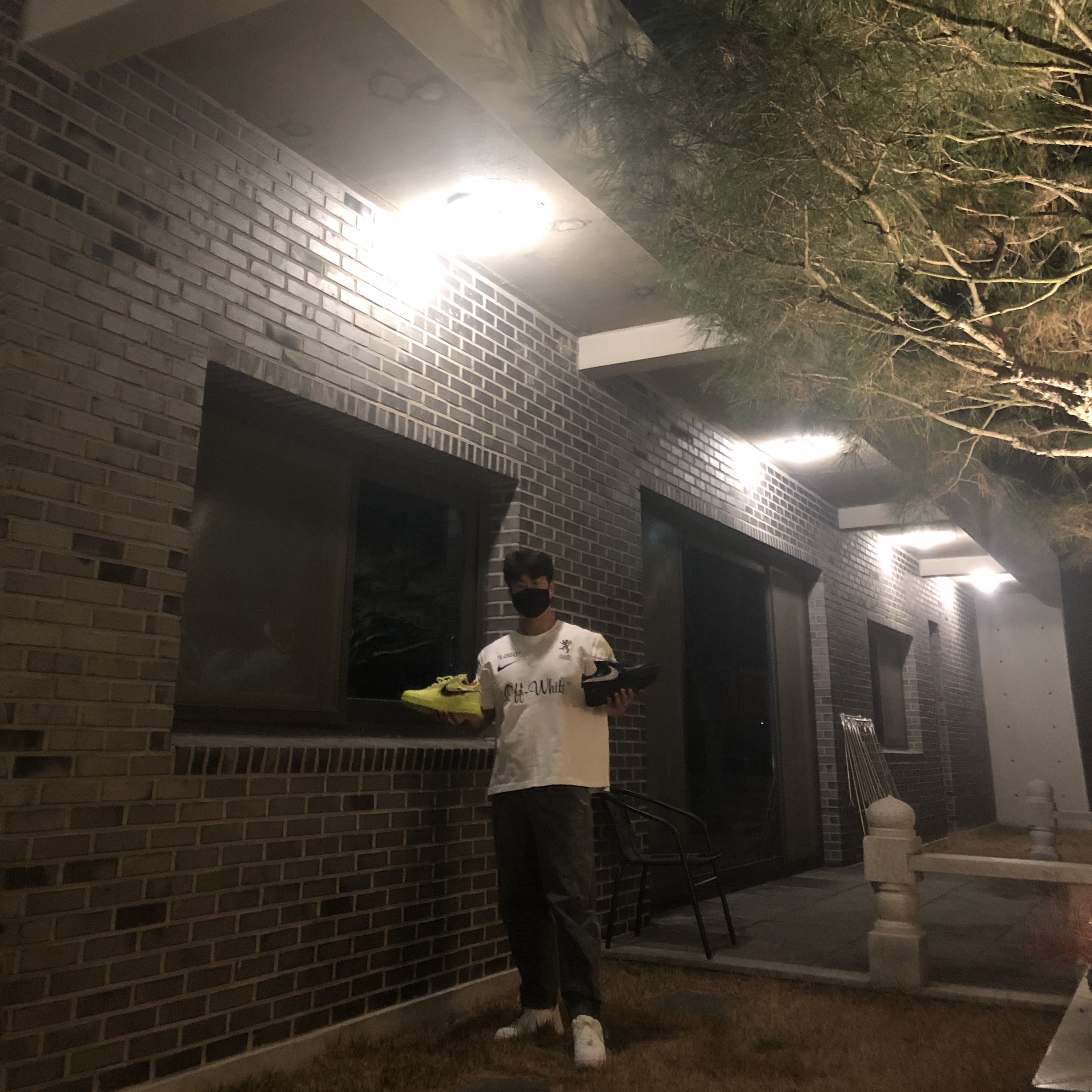 Nike x Off-White Air Force 1 Low Black White, Nike x Off-White Air Force 1 Low Volt 착용 스타일