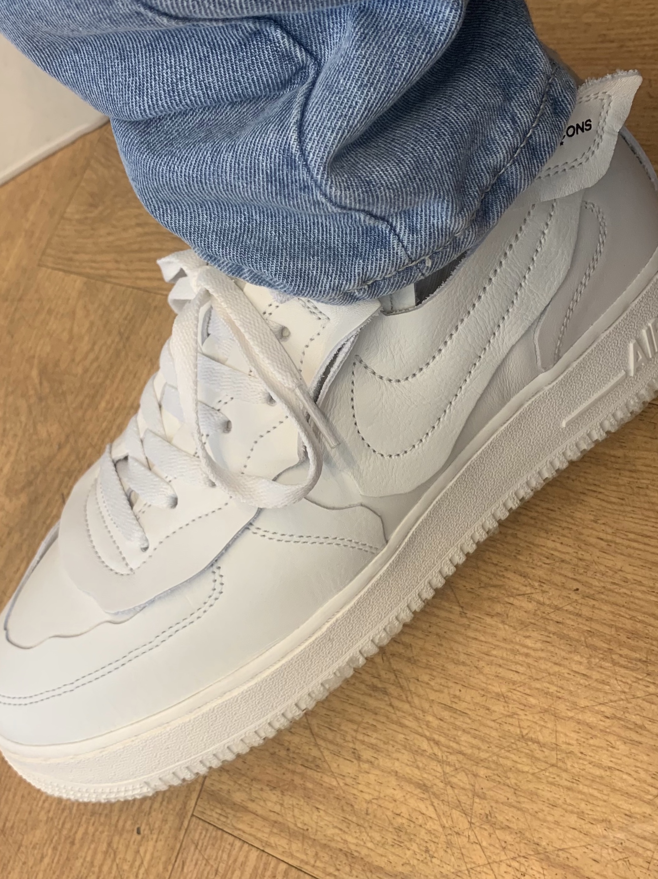 Nike x Comme des Garcons Homme Plus Air Force Mid White 착용 스타일 - 2