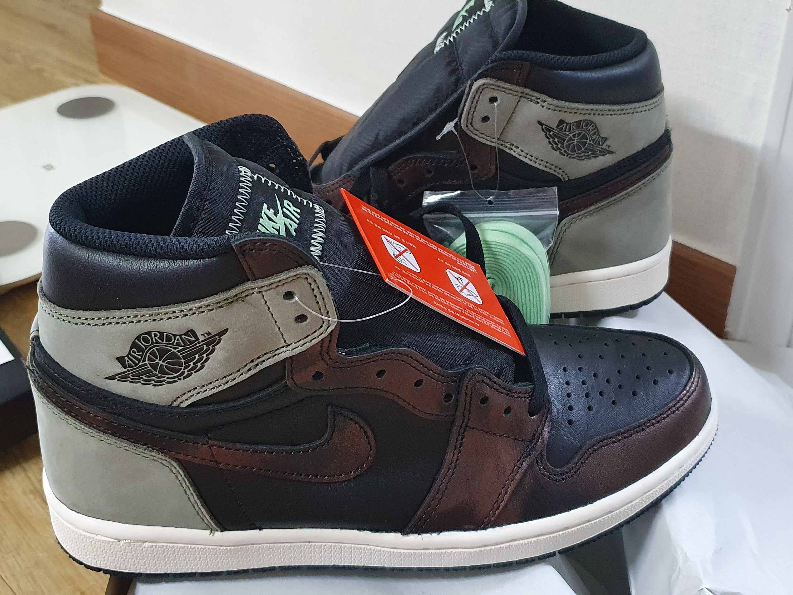 Jordan 1 Retro High OG Rust Shadow 착용 스타일