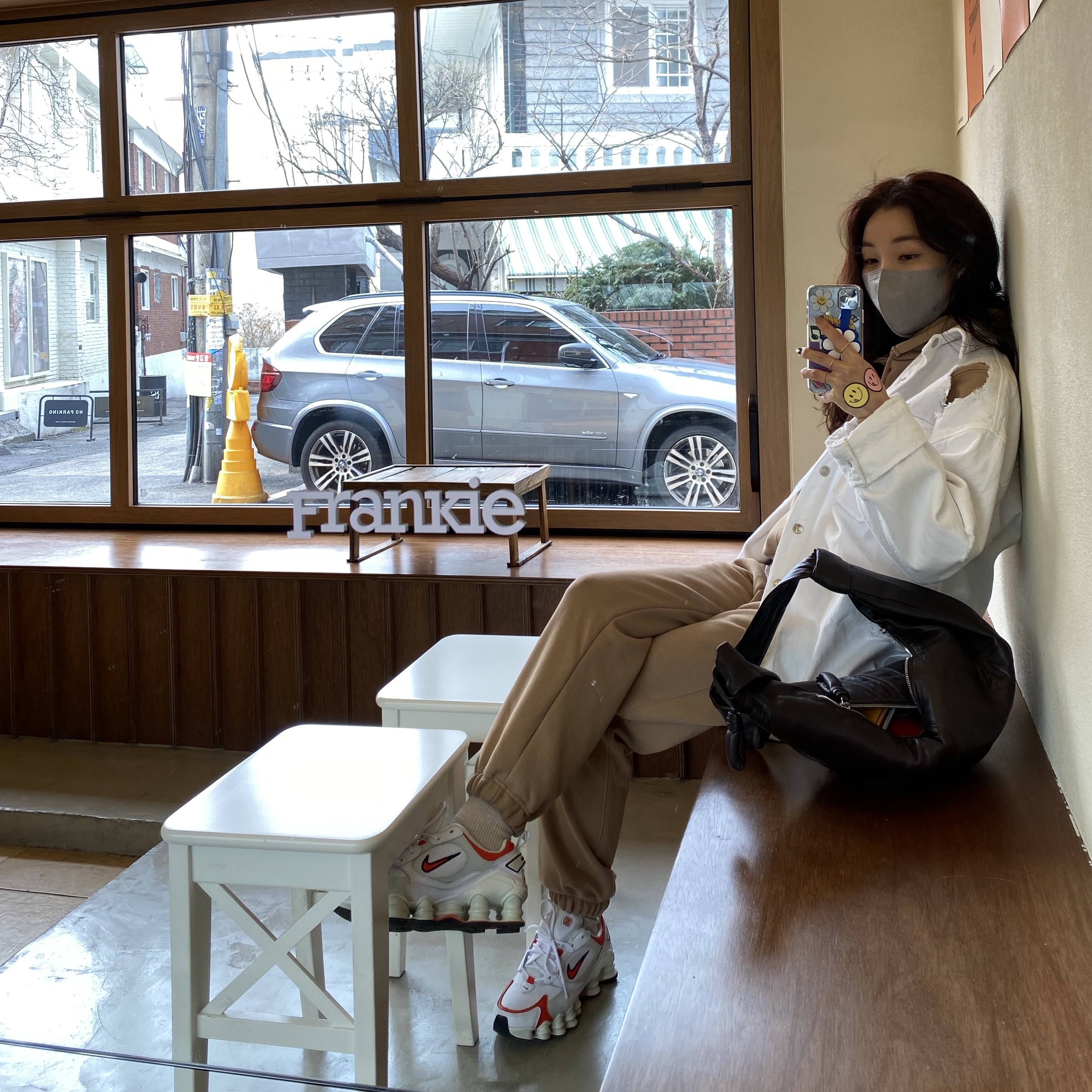 (W) Nike Shox Nova White Red 착용 스타일 - 2