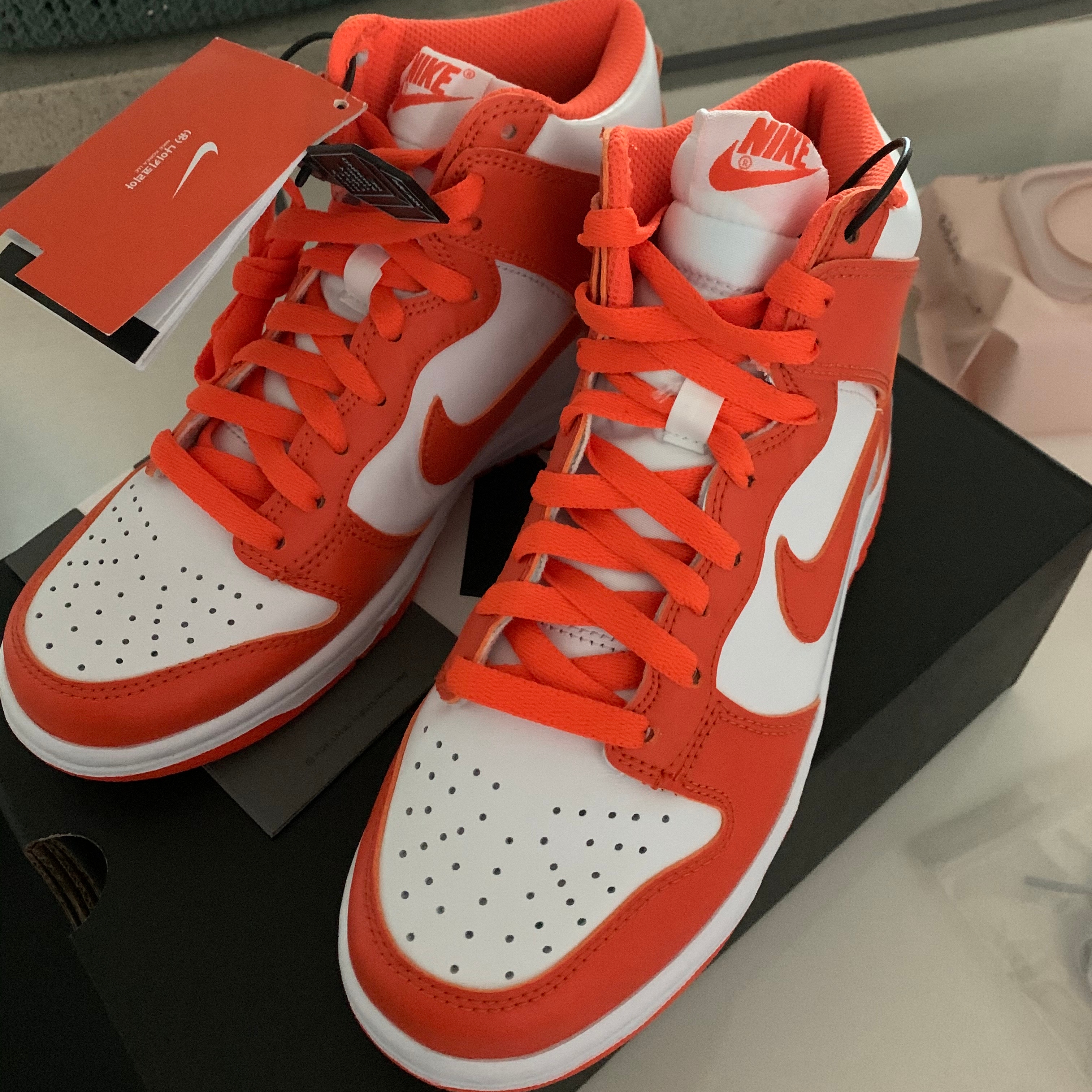 (GS) Nike Dunk High Orange Blaze 착용 스타일