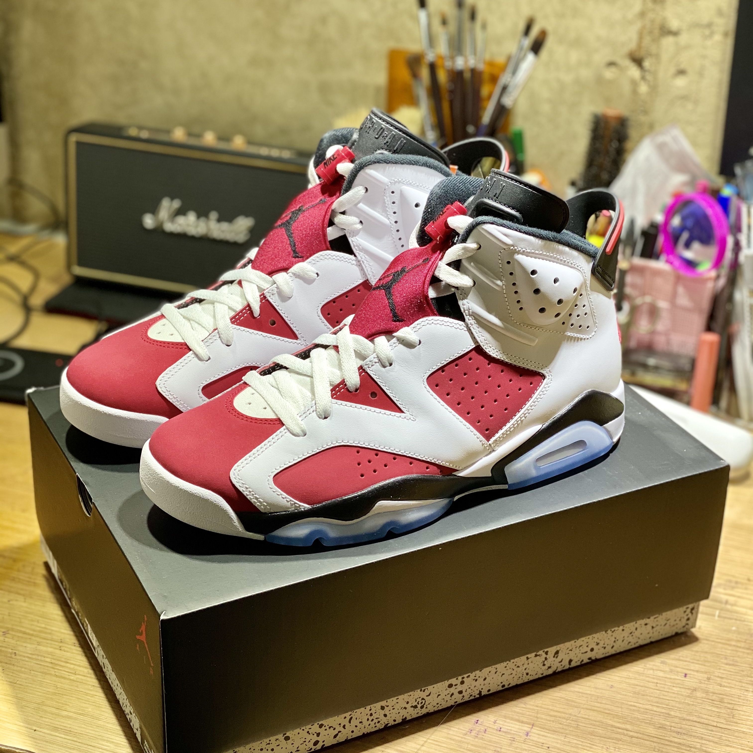 Jordan 6 Retro Carmine 2021 착용 스타일 - 2