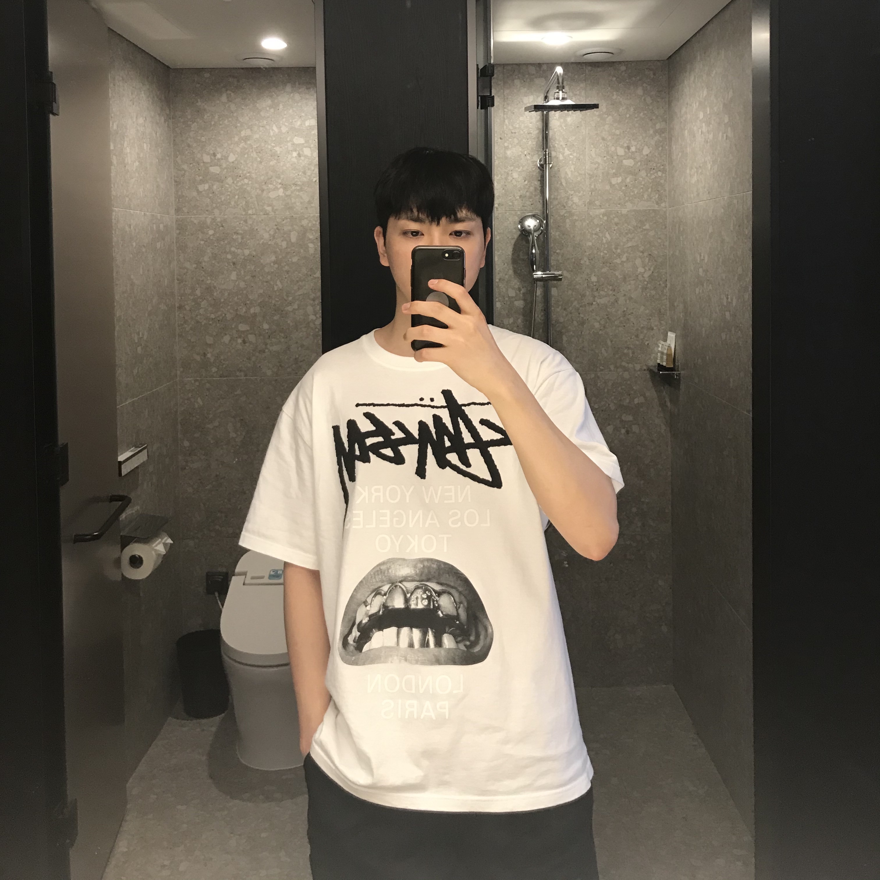 Stussy x Rick Owens 40 WT T-Shirt 착용 스타일