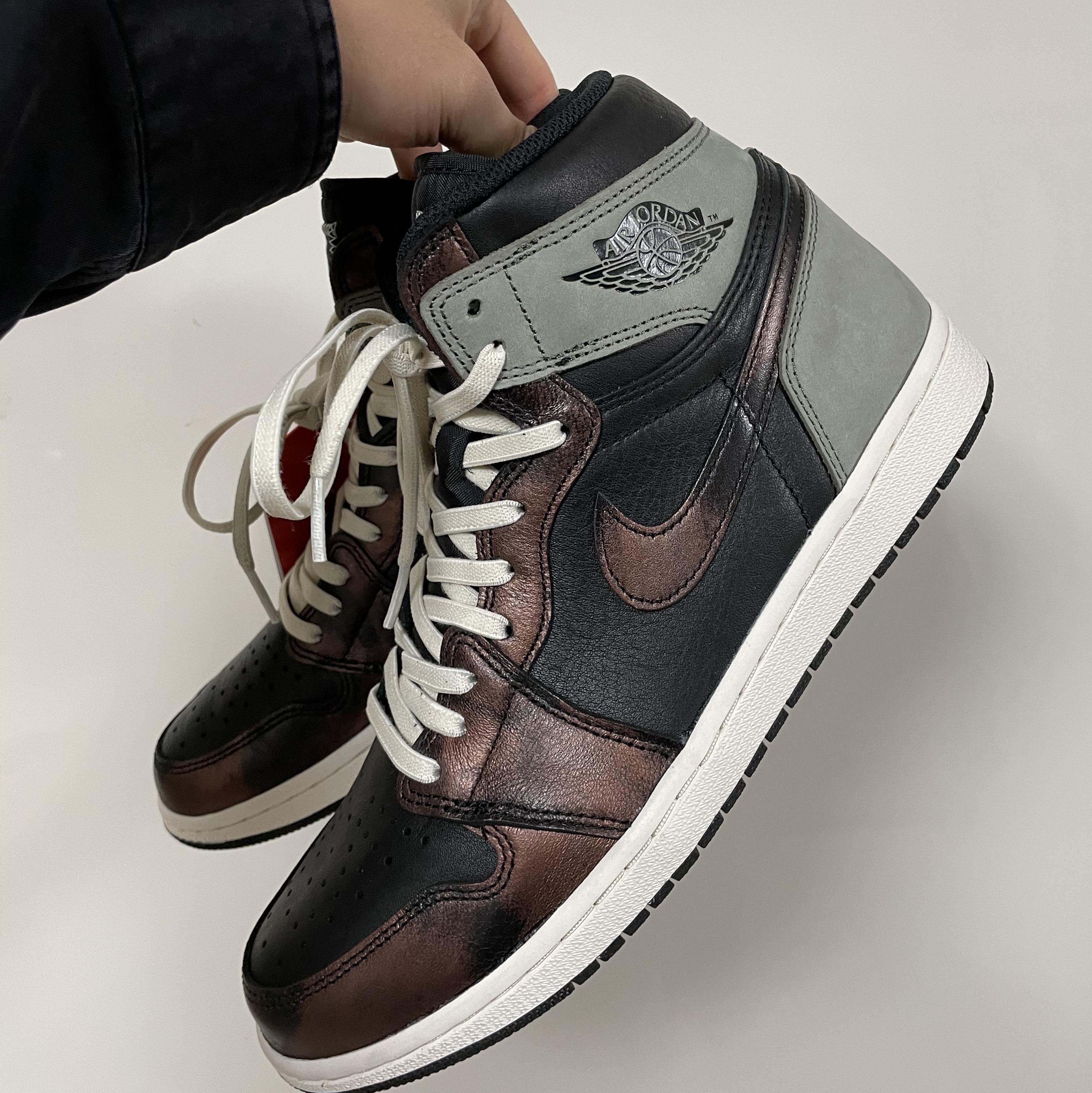 Jordan 1 Retro High OG Rust Shadow 착용 스타일 - 5