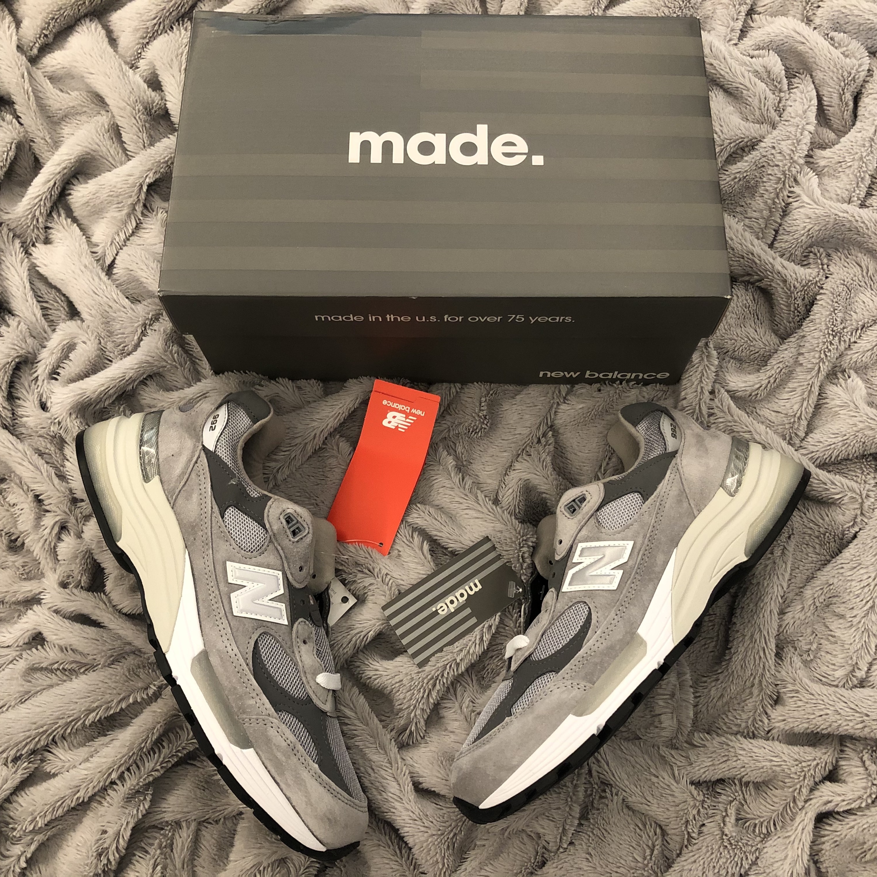 New Balance 992 Made in USA Grey - D Standard 착용 스타일