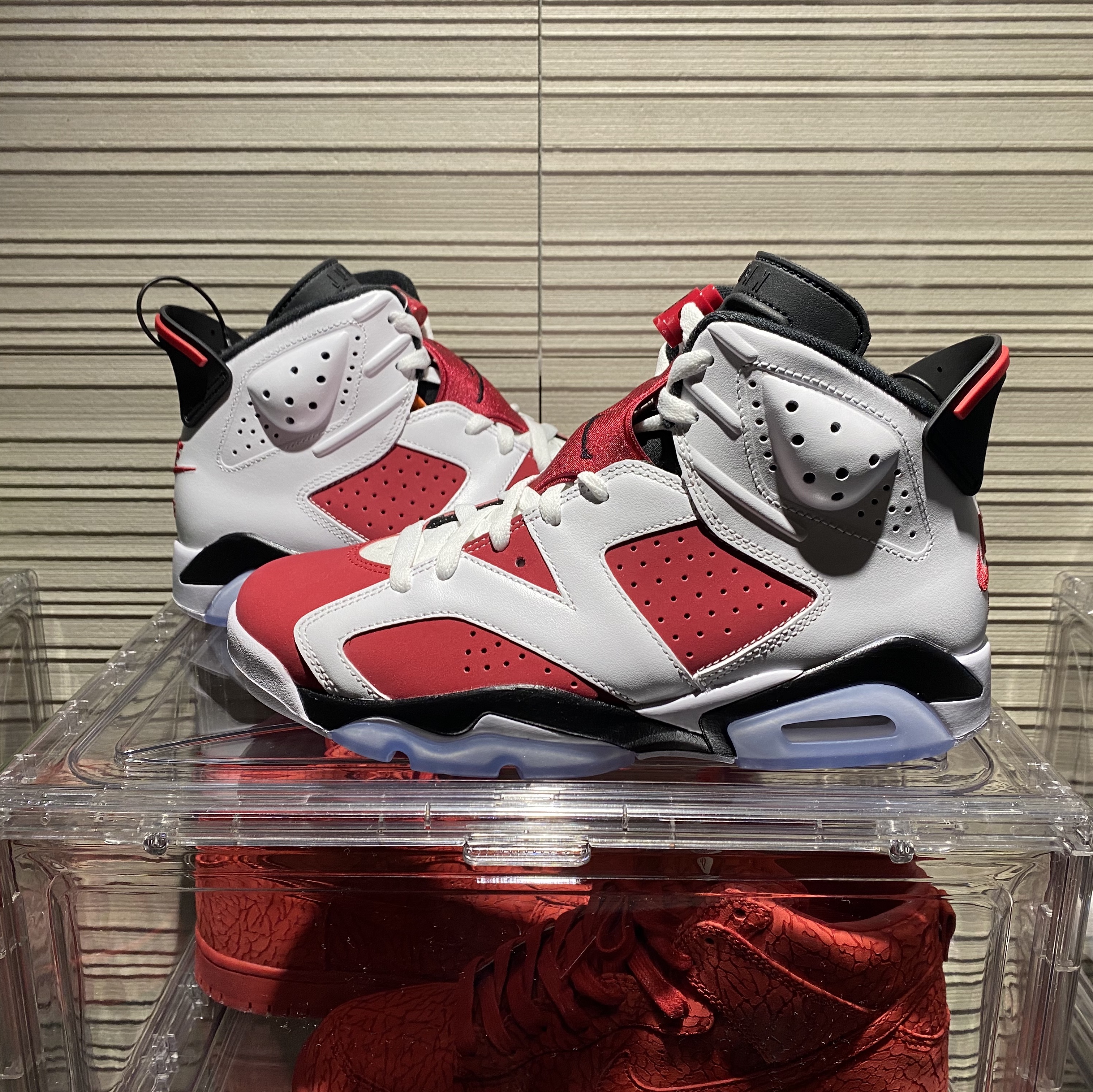 Jordan 6 Retro Carmine 2021, Nike Dunk High Premium Ultimate Glory 착용 스타일