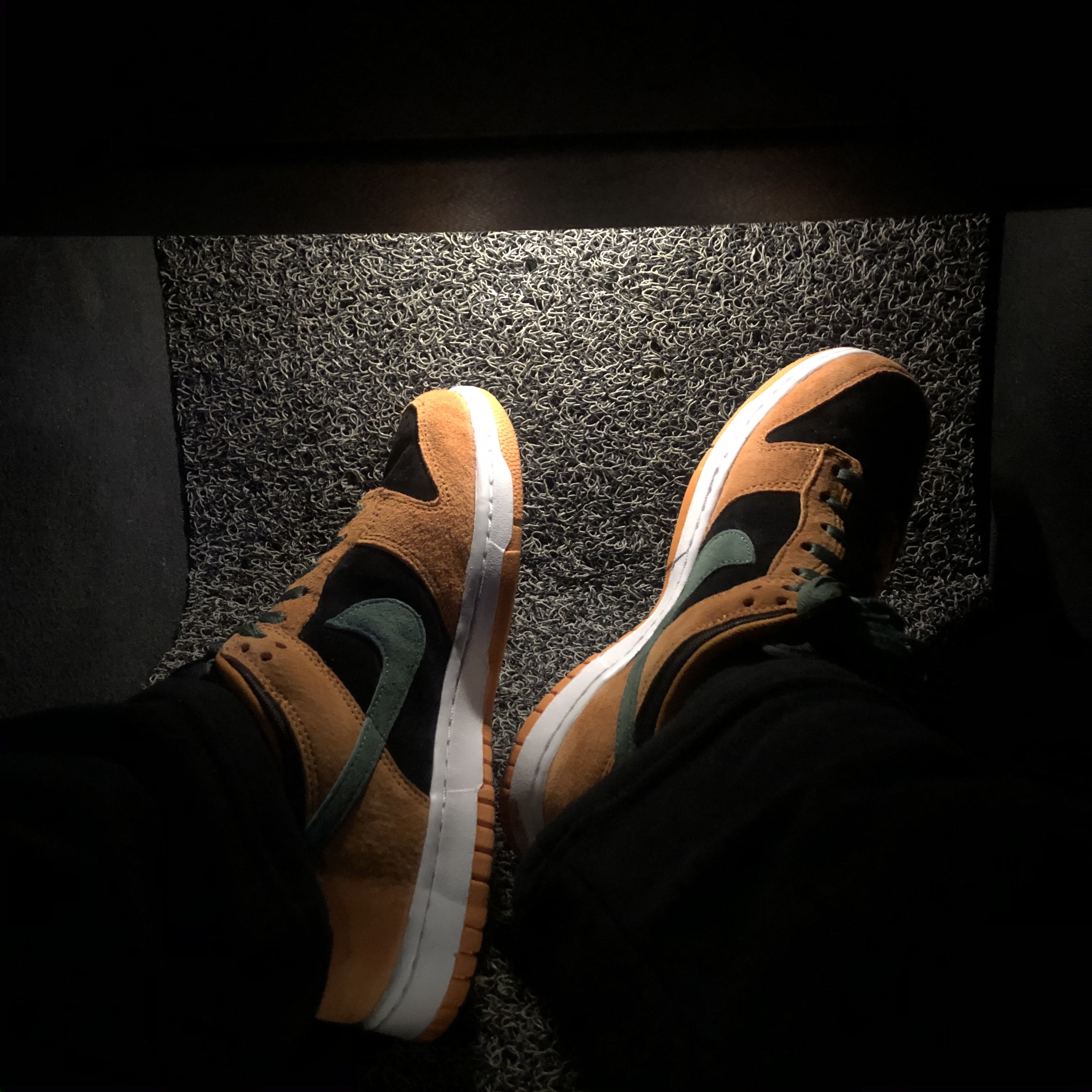 Nike Dunk Low SP Ceramic 착용 스타일