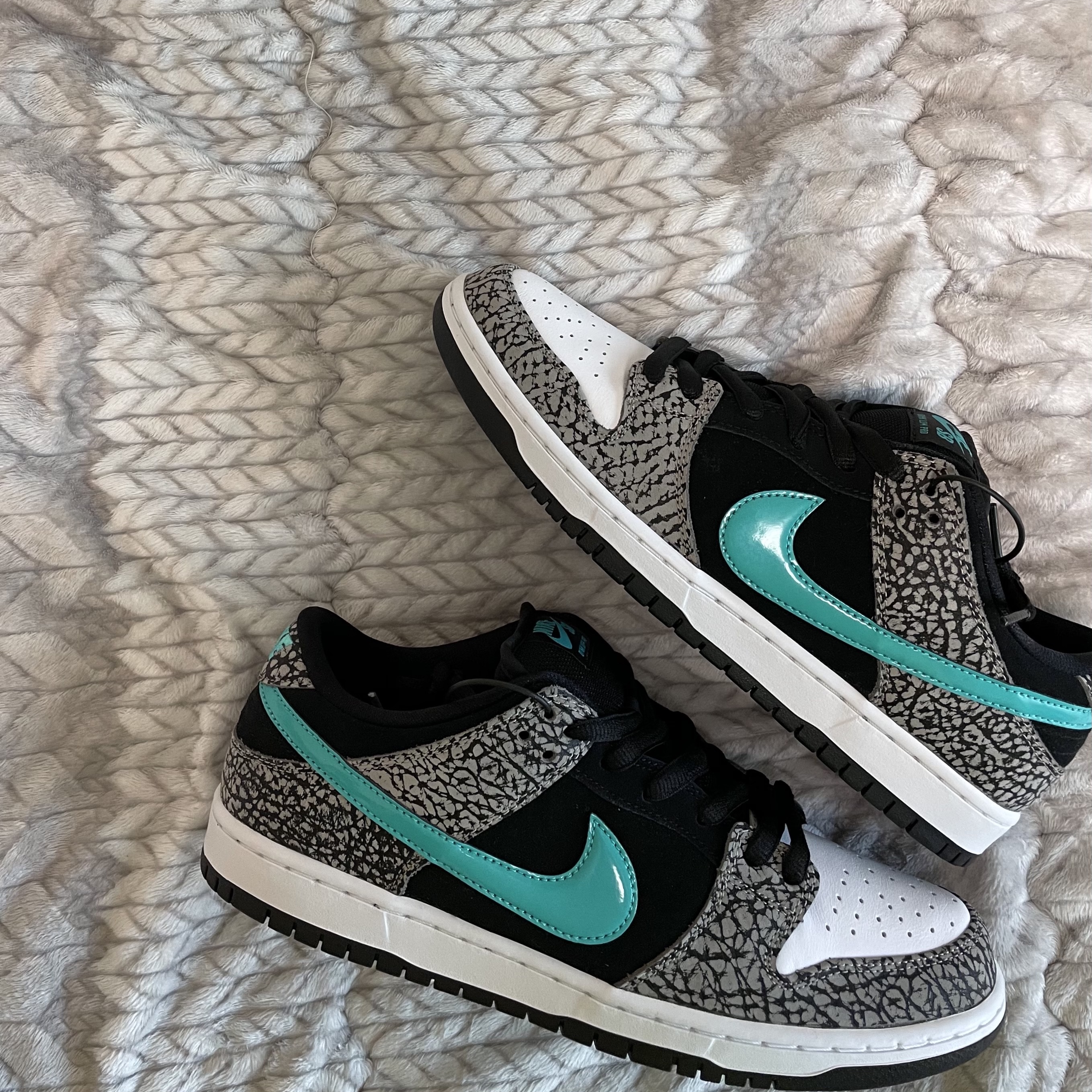 Nike SB Dunk Low Pro Clear Jade 착용 스타일