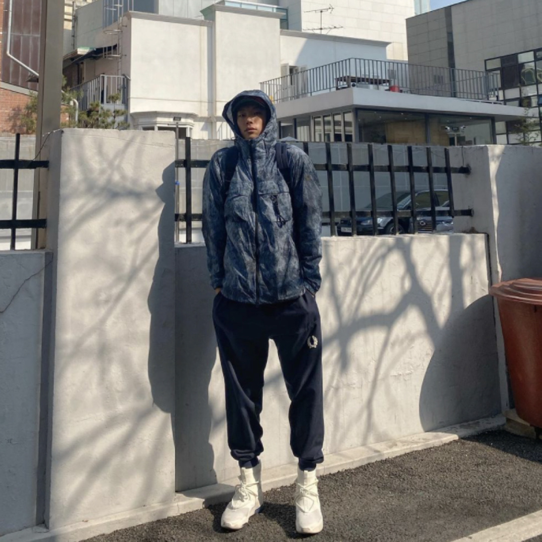Nike x Fear of God Air Fear of God 1 Sail 착용 스타일 - 2