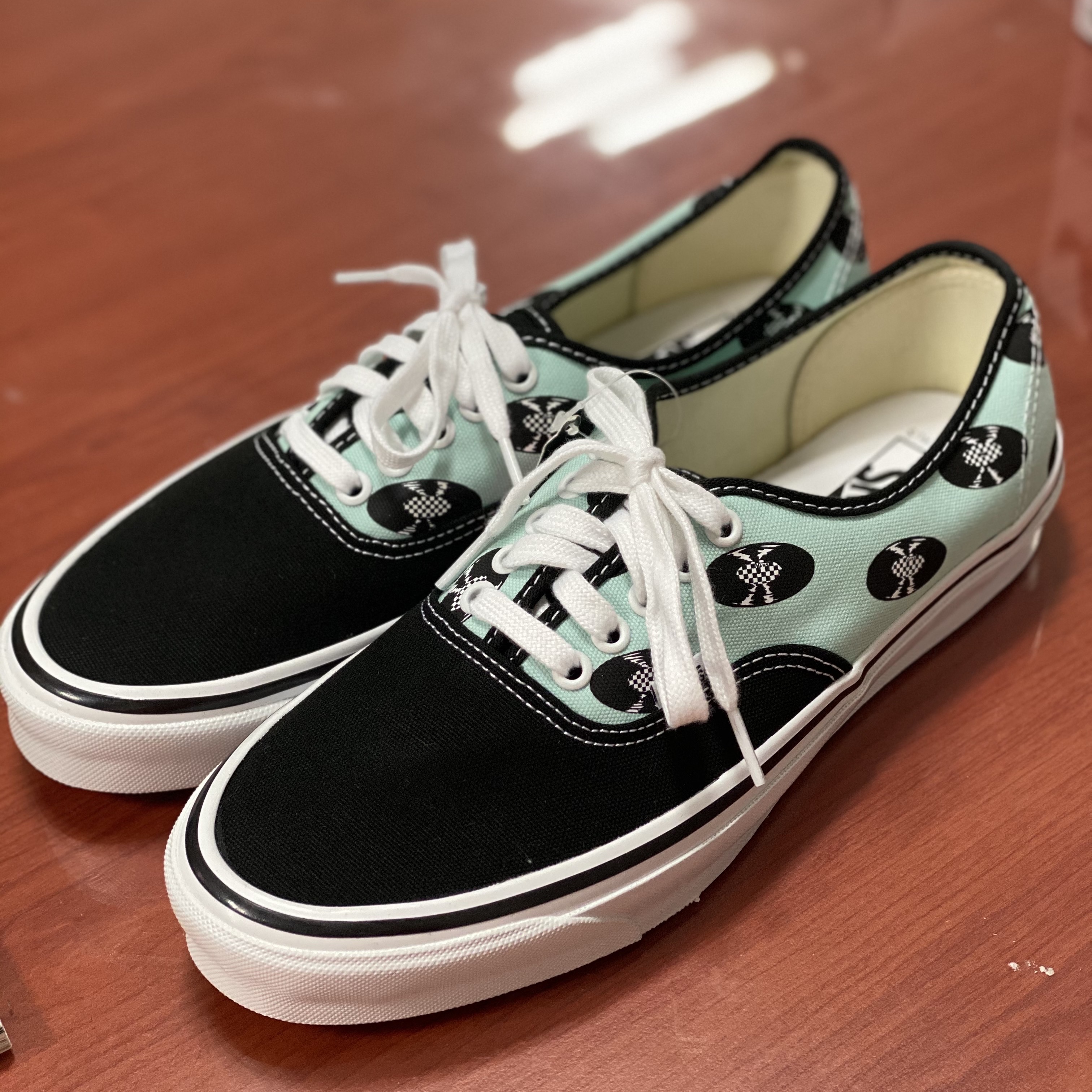 Vans Vault x Wacko Maria OG Authentic LX Baby Blue 착용 스타일 - 2