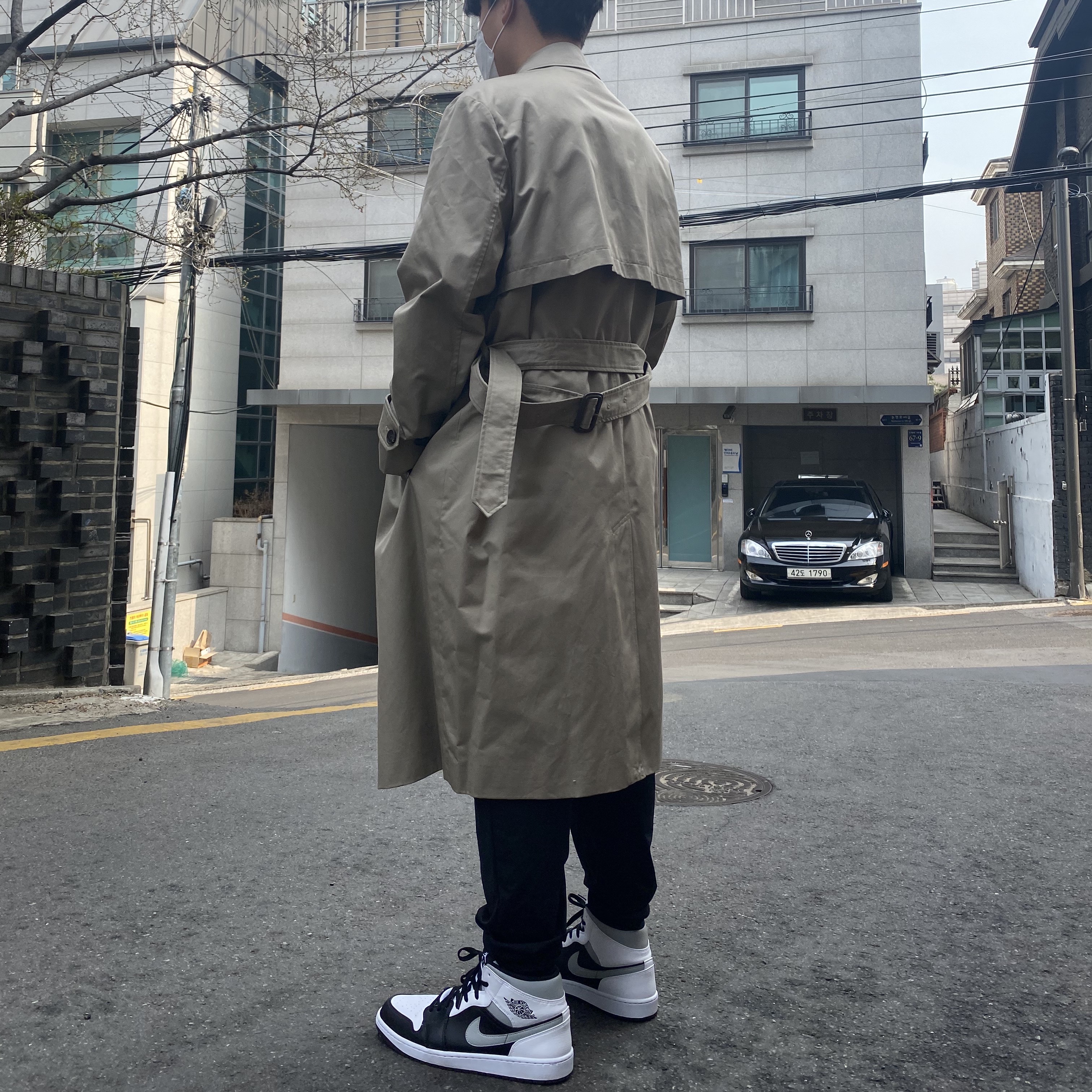 Jordan 1 Mid White Shadow 착용 스타일